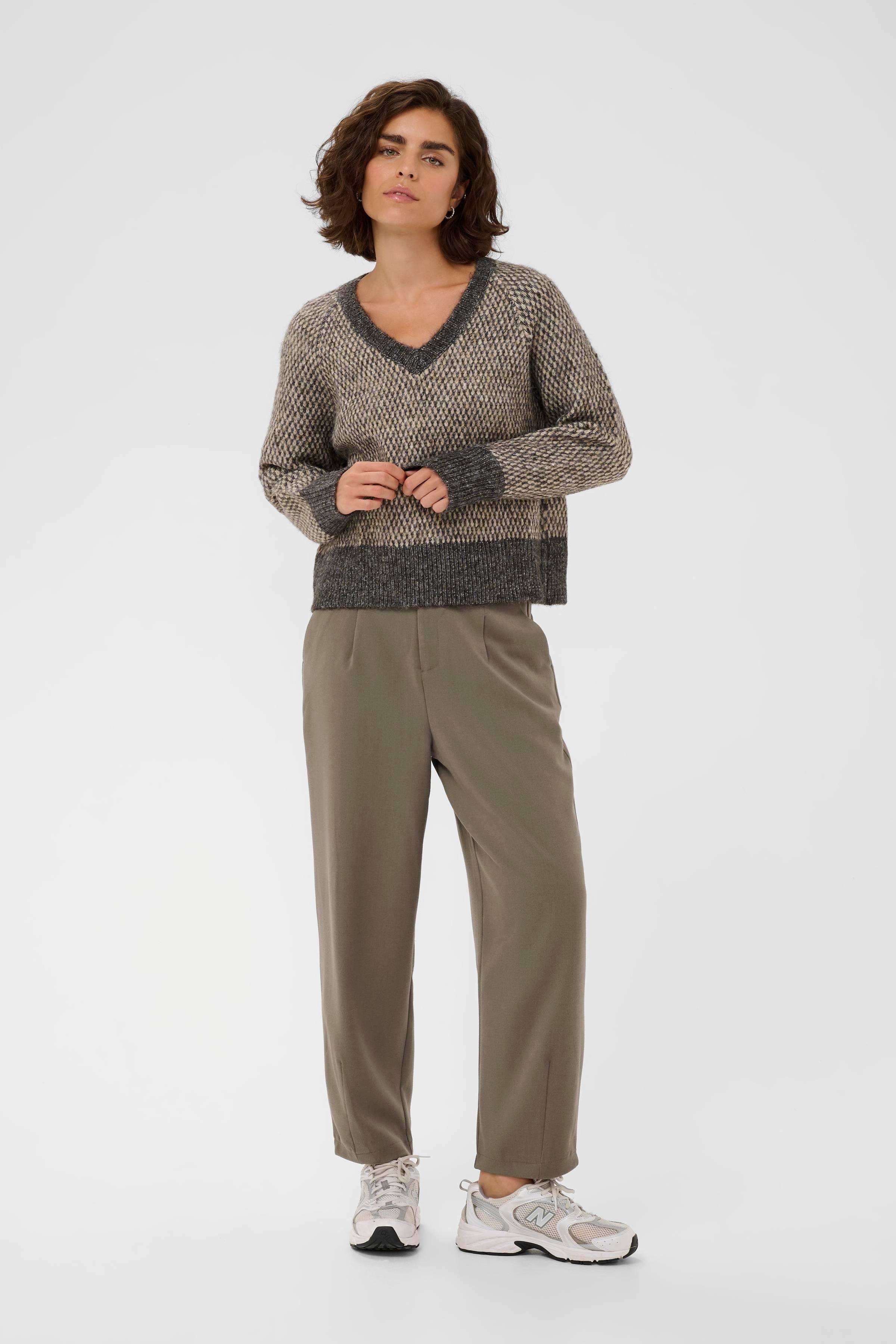 KAmerle Bukser LOOKBOOK FRONT 10504769-190808