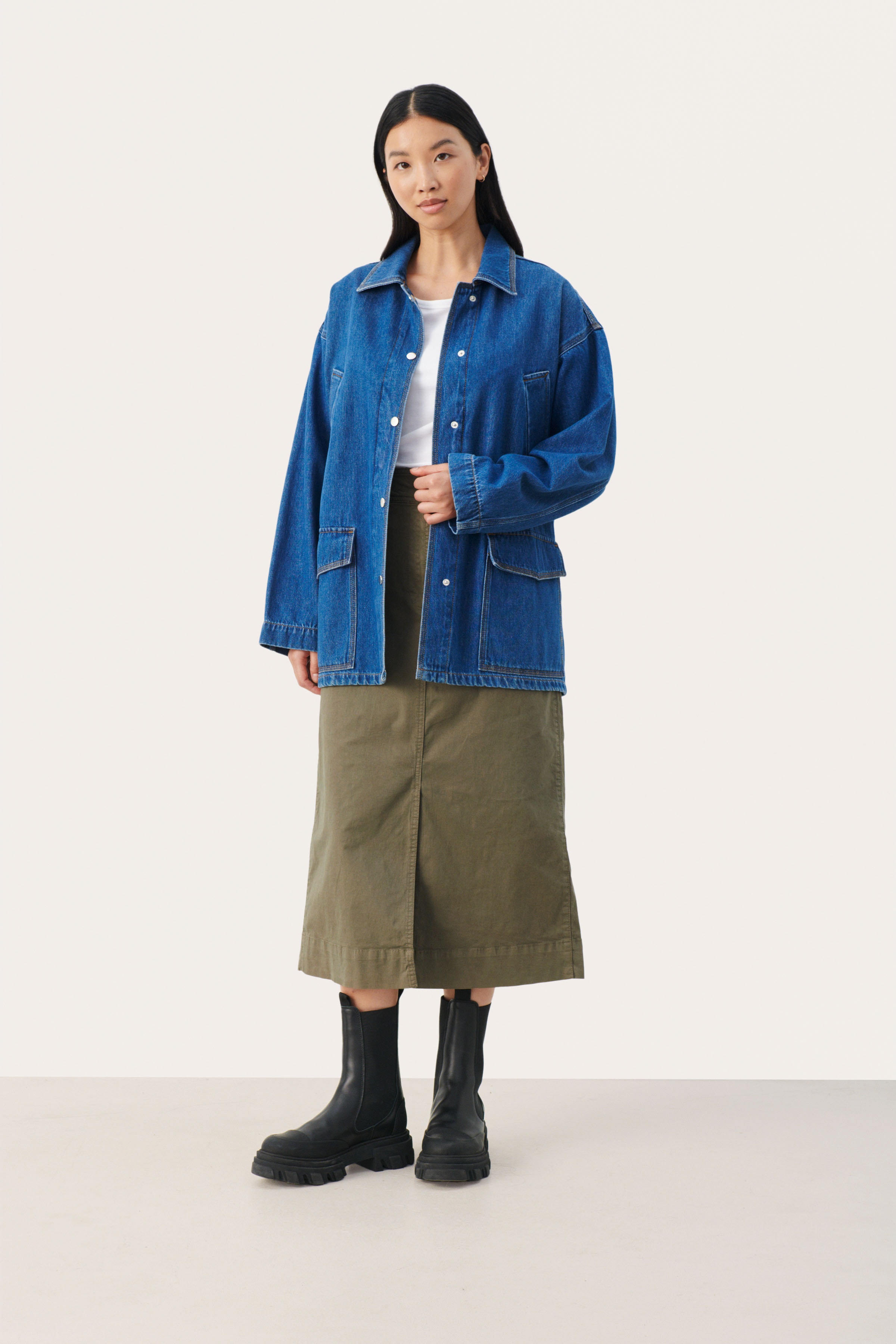 ElmiraPW Oversize denim jacket LOOKBOOK FRONT 30308245-300145