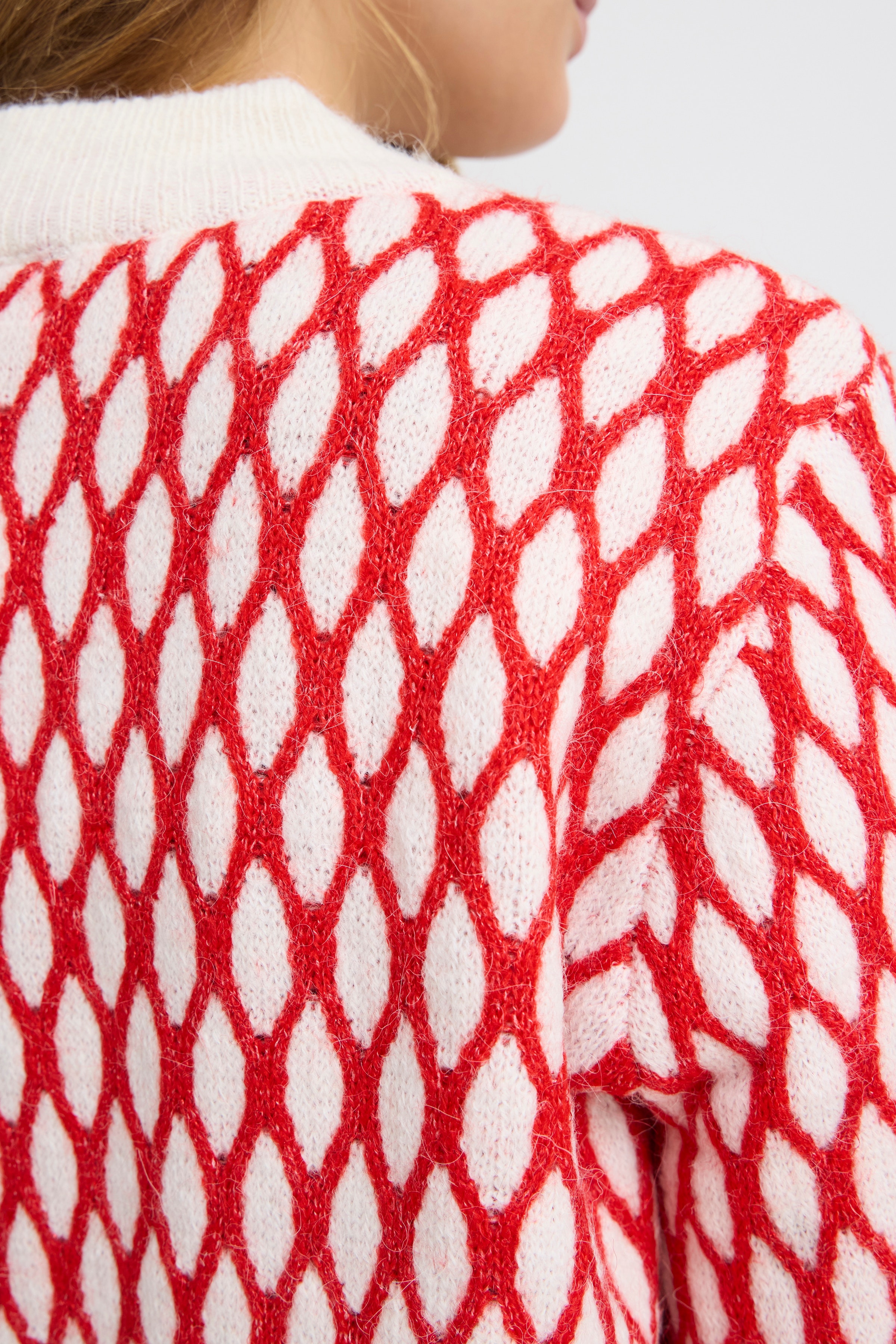 IHKAMARA Pullover LOOKBOOK DETAIL 20121997-191763