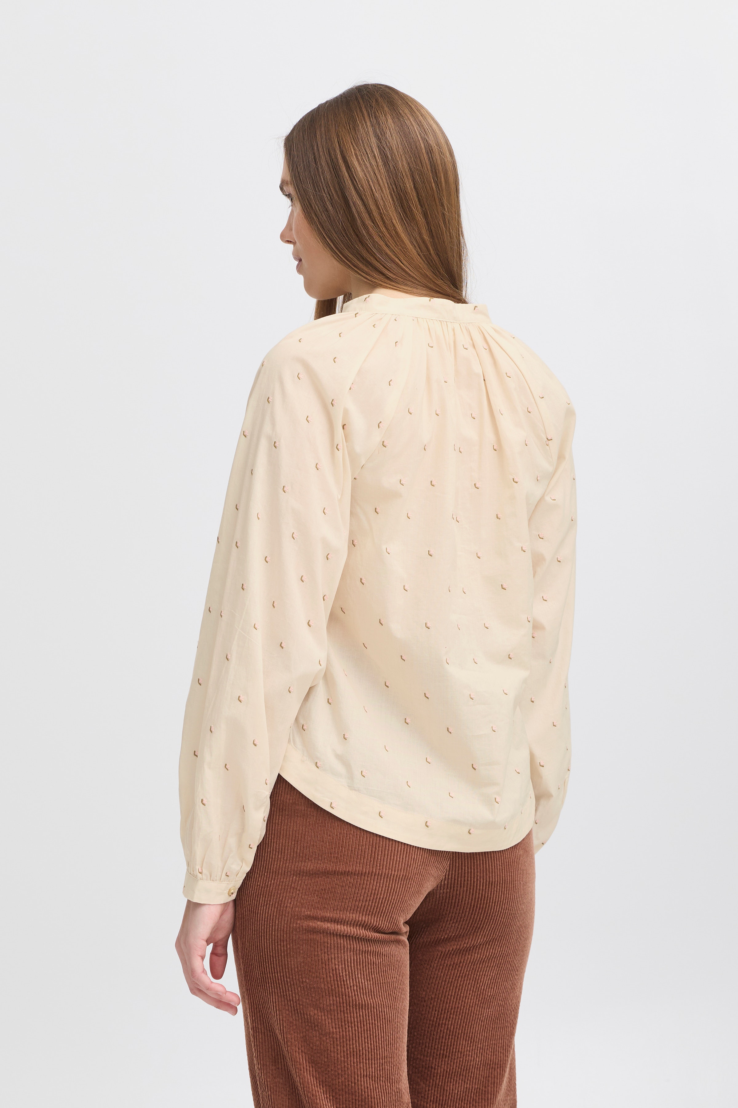 IRSALLY Hemd LOOKBOOK BACK 20124029-900000133