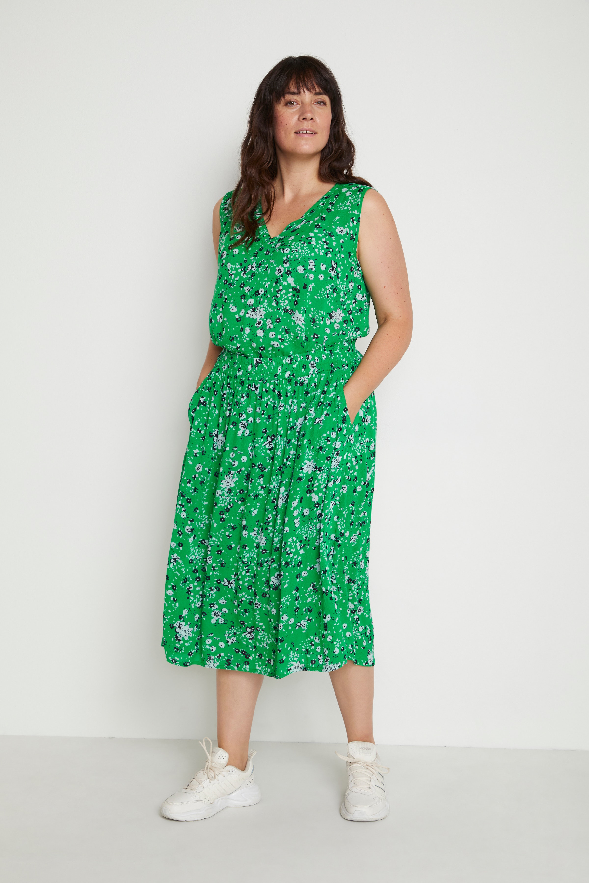 KCvilana Ærmeløs bluse LOOKBOOK FRONT 10580835-103226