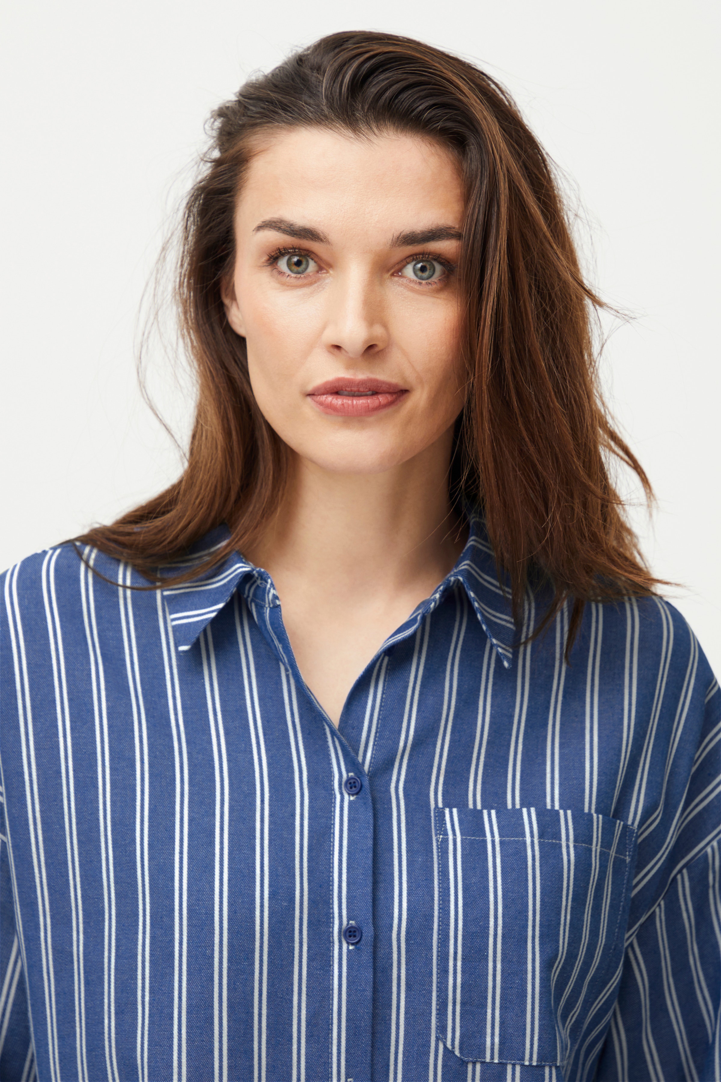 PZREBECCA Shirt LOOKBOOK DETAIL 50208011-173936