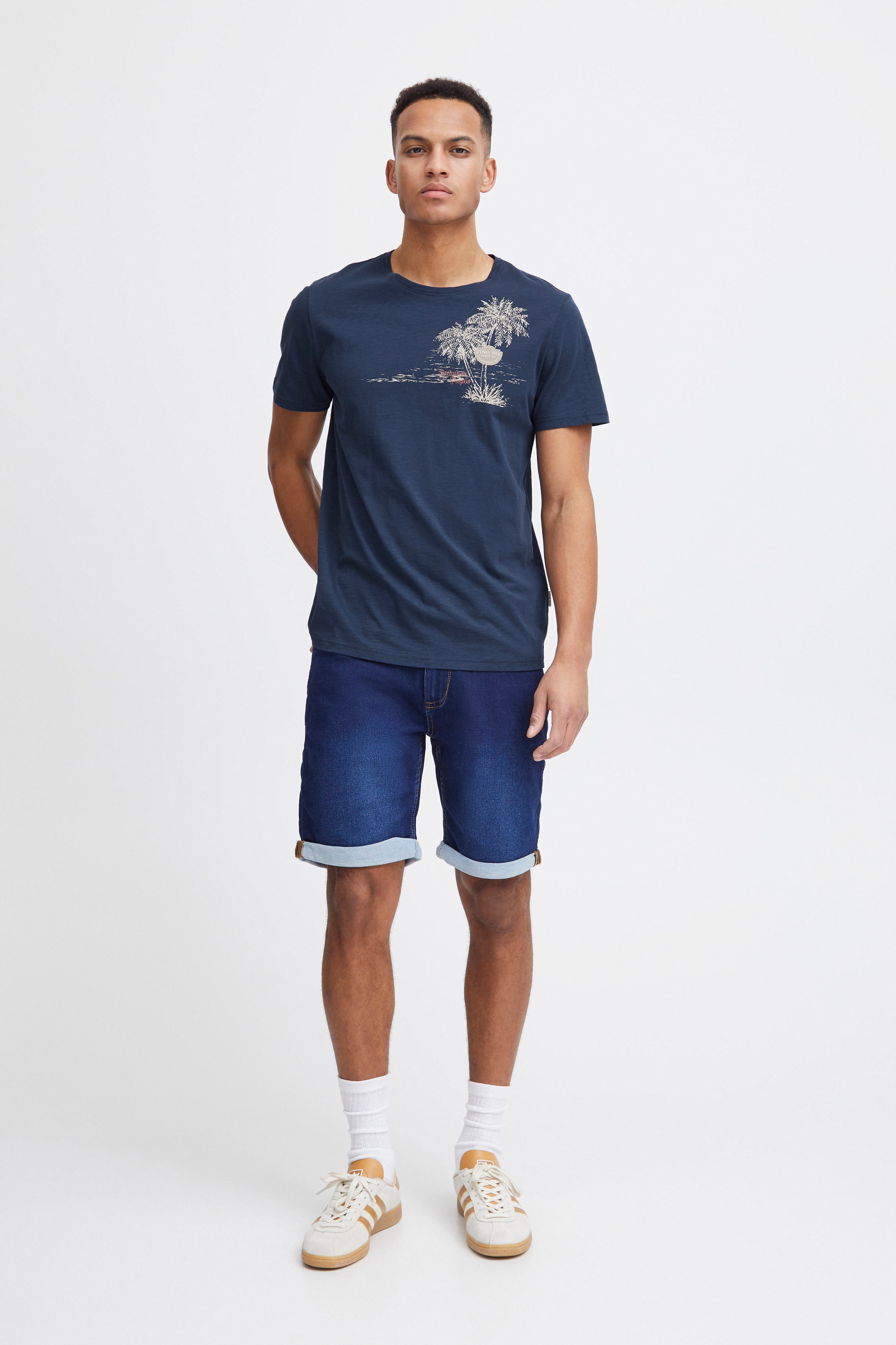 Denim shorts LOOKBOOK FRONT 20715197-200291