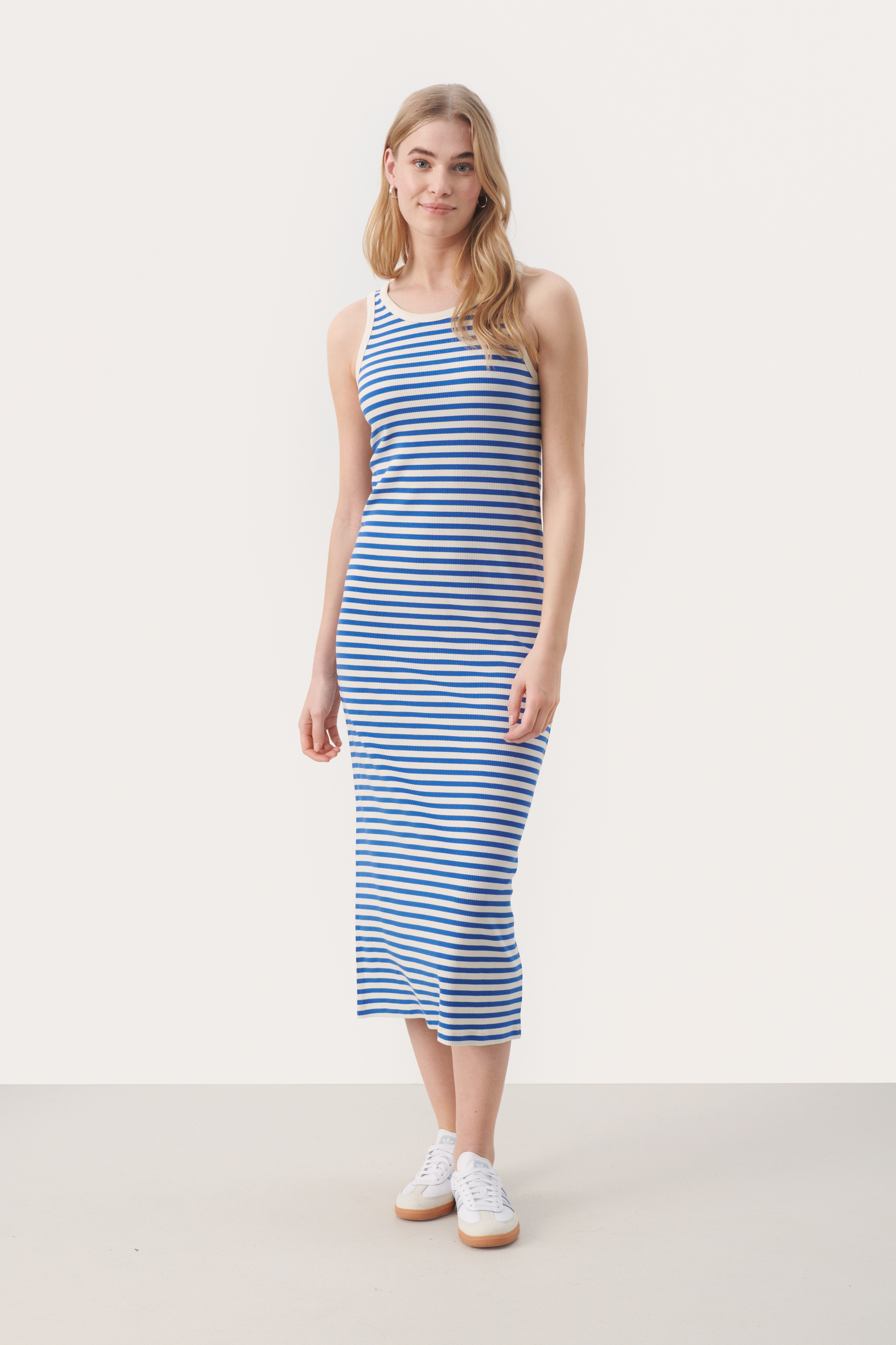 GarittaPW Lång klänning LOOKBOOK FRONT 30308636-302915