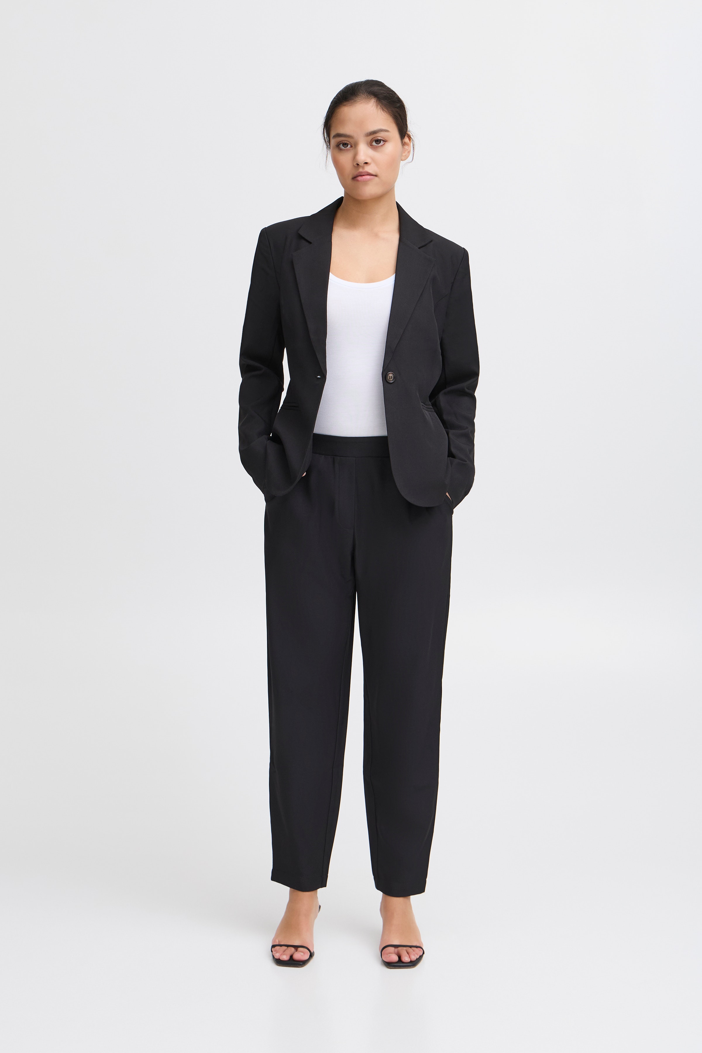 IXDORTHEA Trousers LOOKBOOK FRONT 20123721-194008