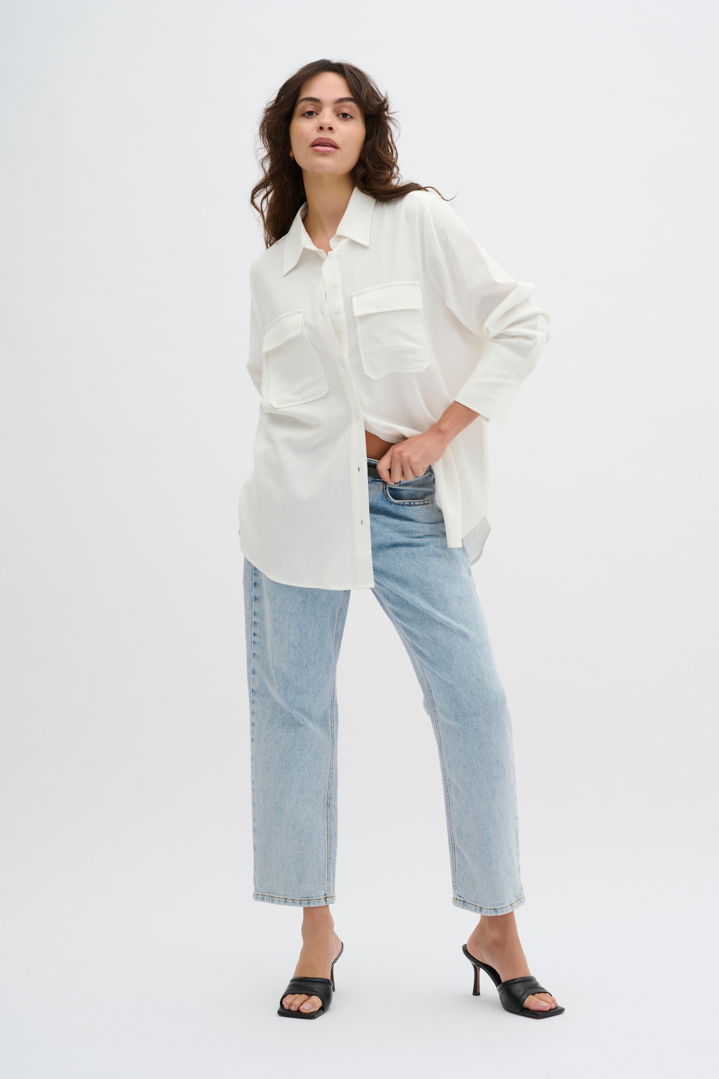 DiasMW Linen Shirt LOOKBOOK FRONT 10704703-110602