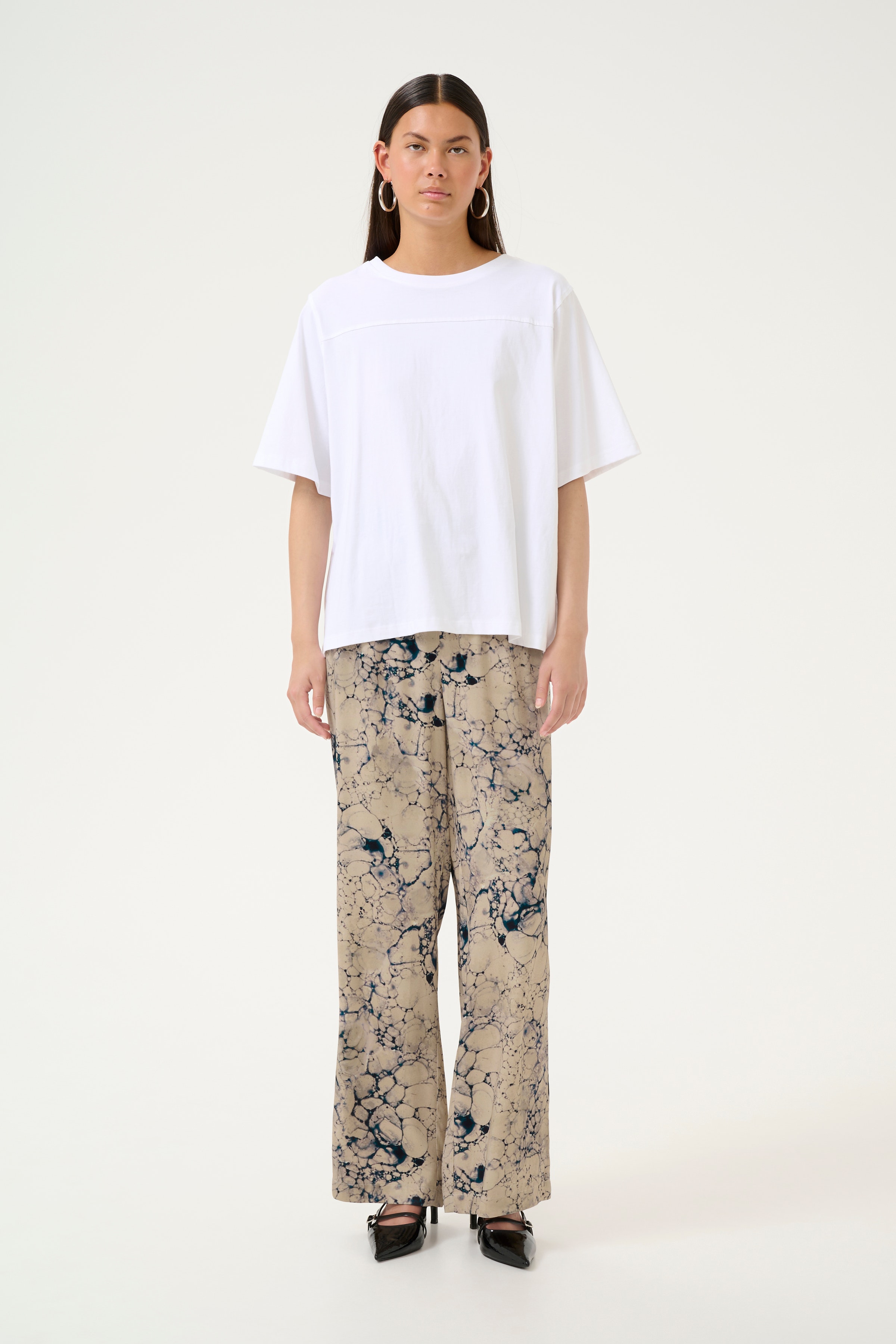 KBRonja Trousers LOOKBOOK FRONT 10105073-106277