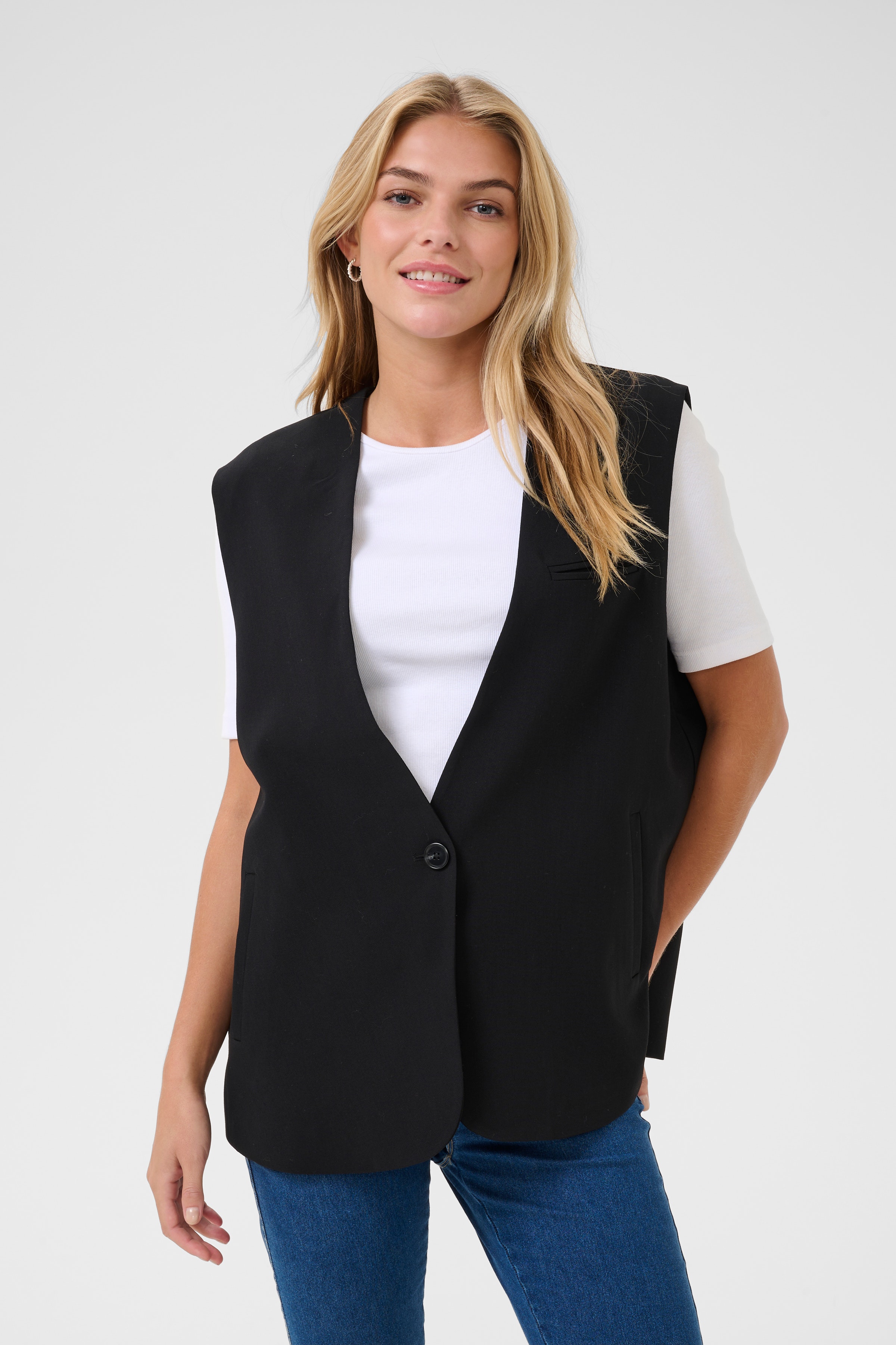 KAvitta Vest LOOKBOOK FRONT 10509511-100121