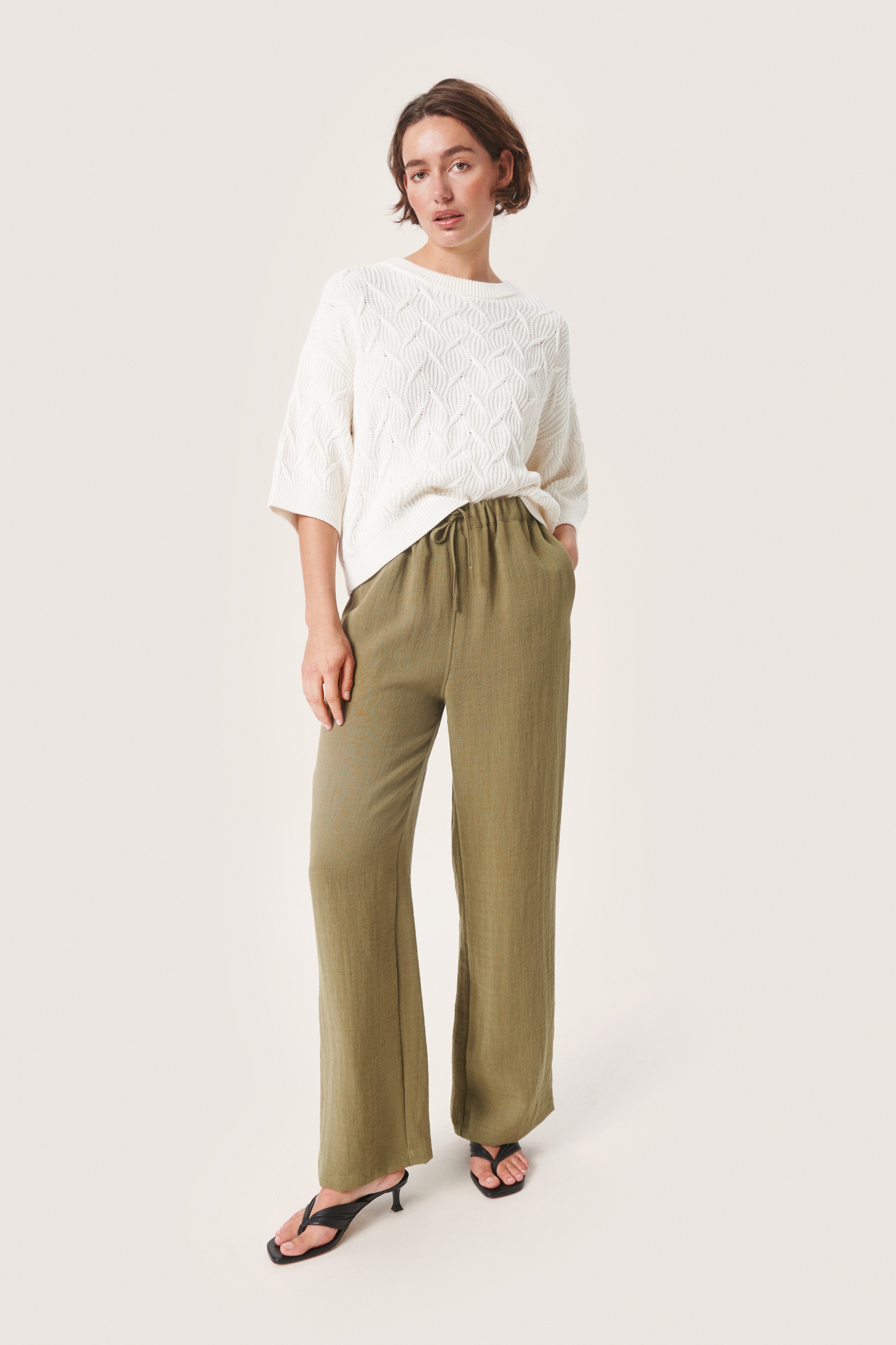 SLCamile Trousers LOOKBOOK FRONT 30406005-180422