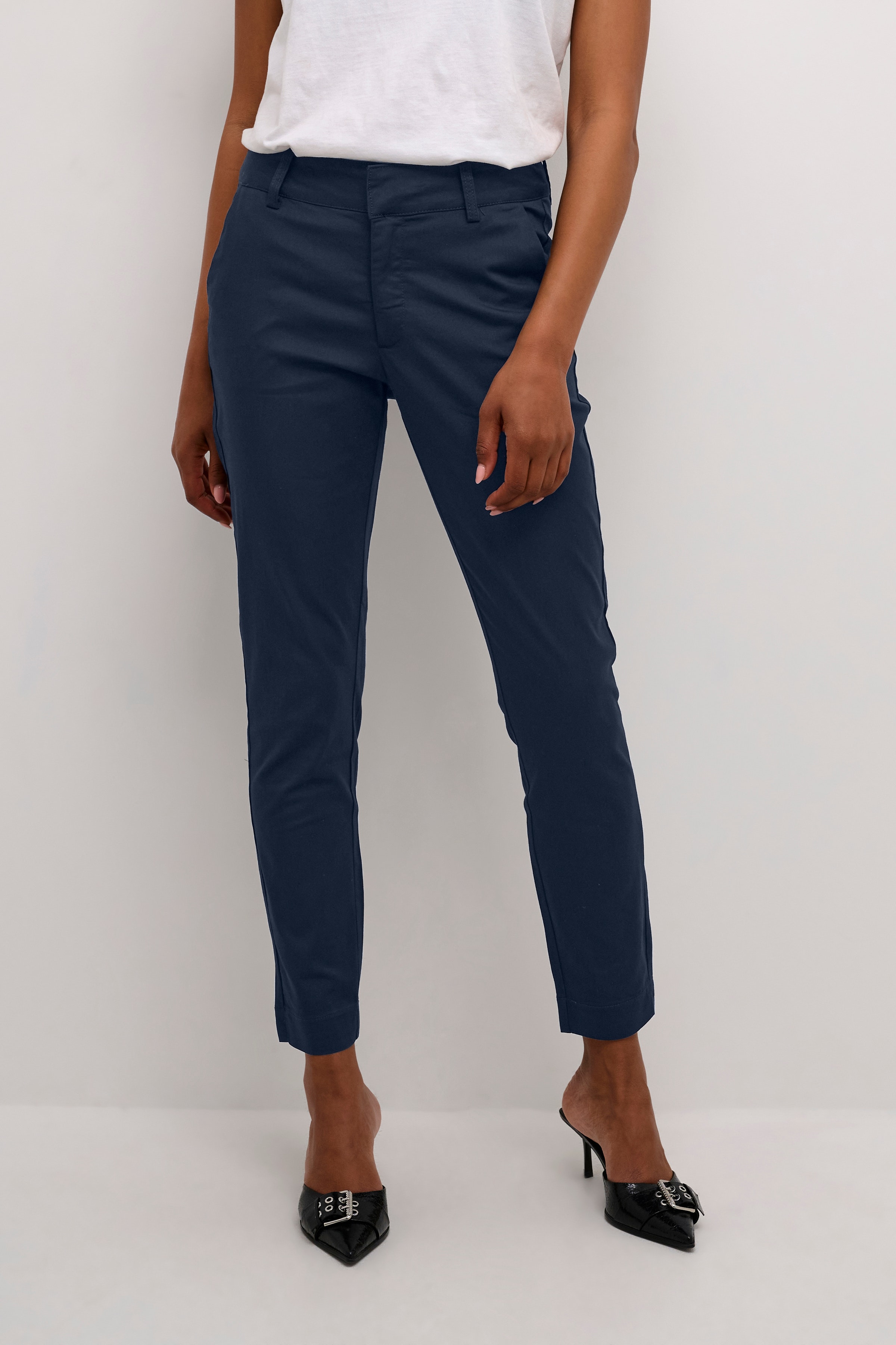 KAlea Broek LOOKBOOK FRONT 10505191-194020