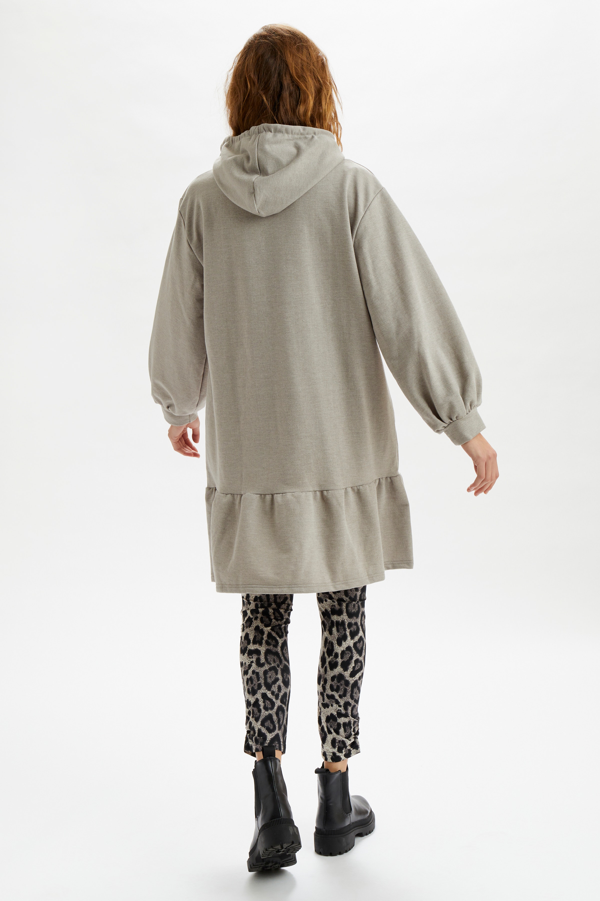 CRTalli Sweatshirt LOOKBOOK BACK 10650612-1713121