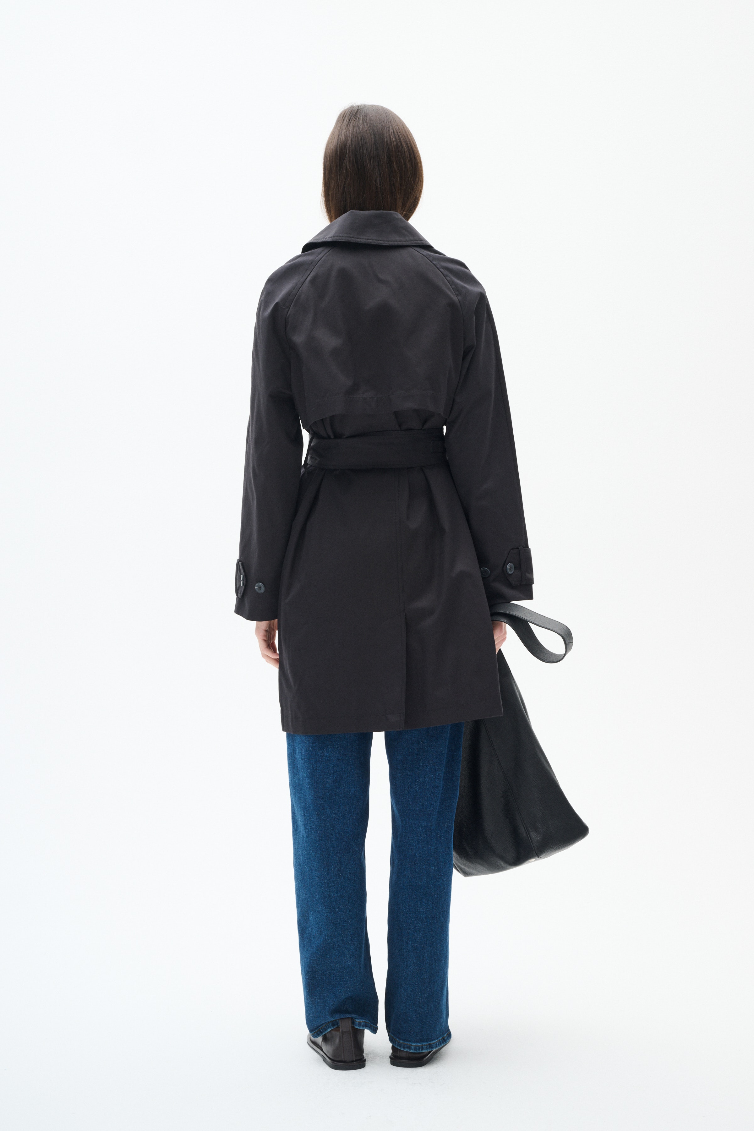 MazieIW Trenchcoat LOOKBOOK BACK 30109944-194008