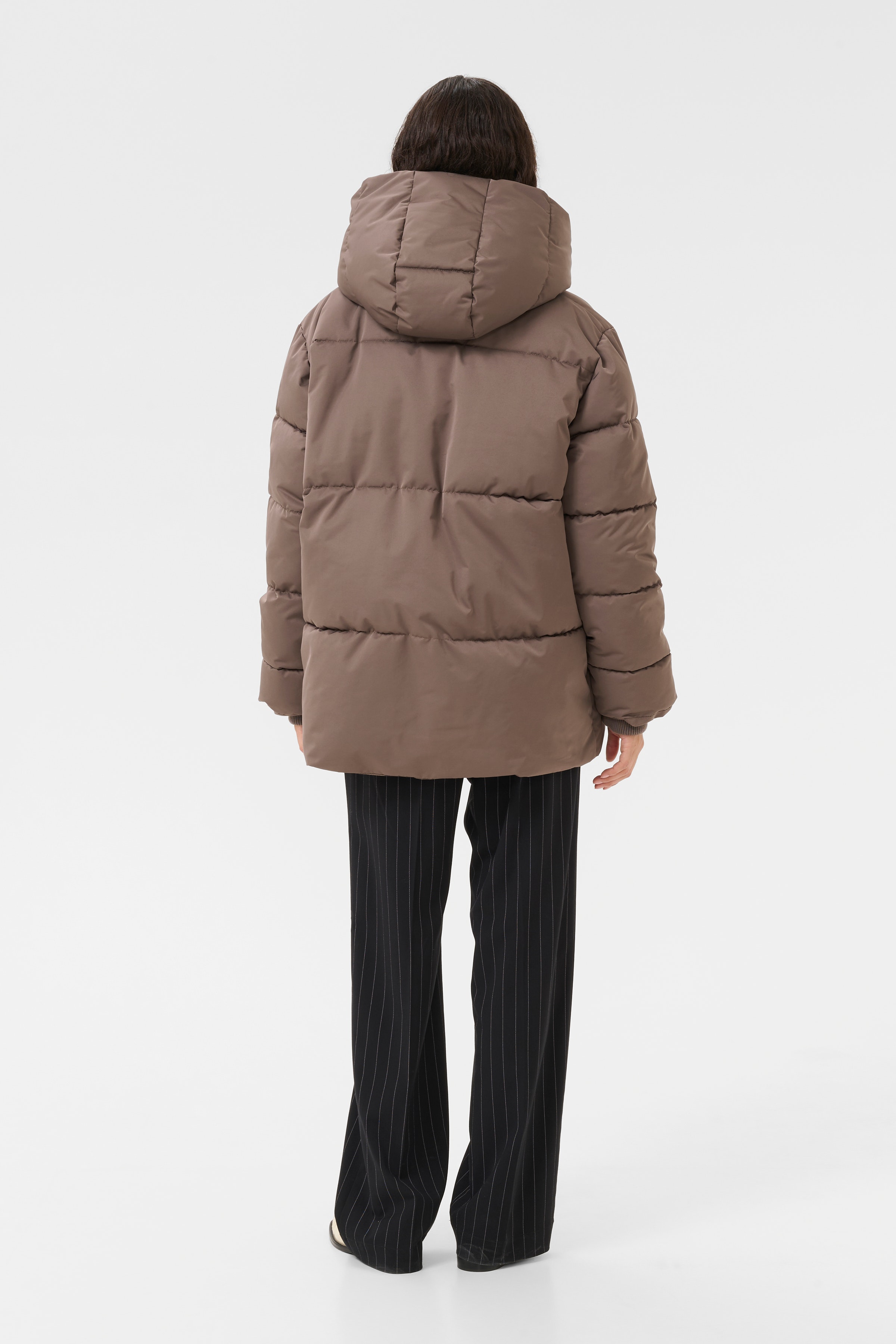 KBApril Bovenkleding LOOKBOOK FRONT 10105559-181304