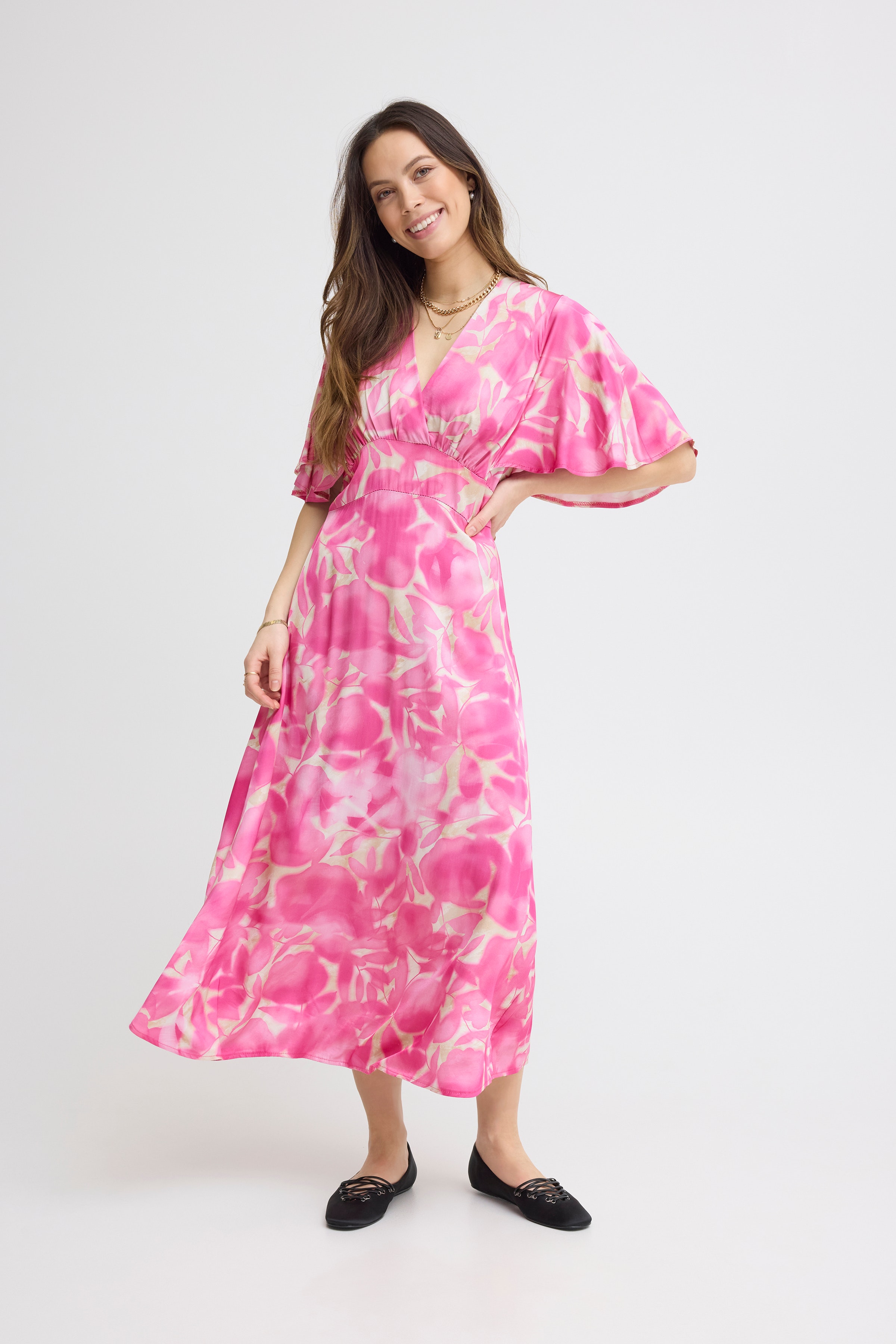 SBLANA Kjole LOOKBOOK FRONT 22100937-172120