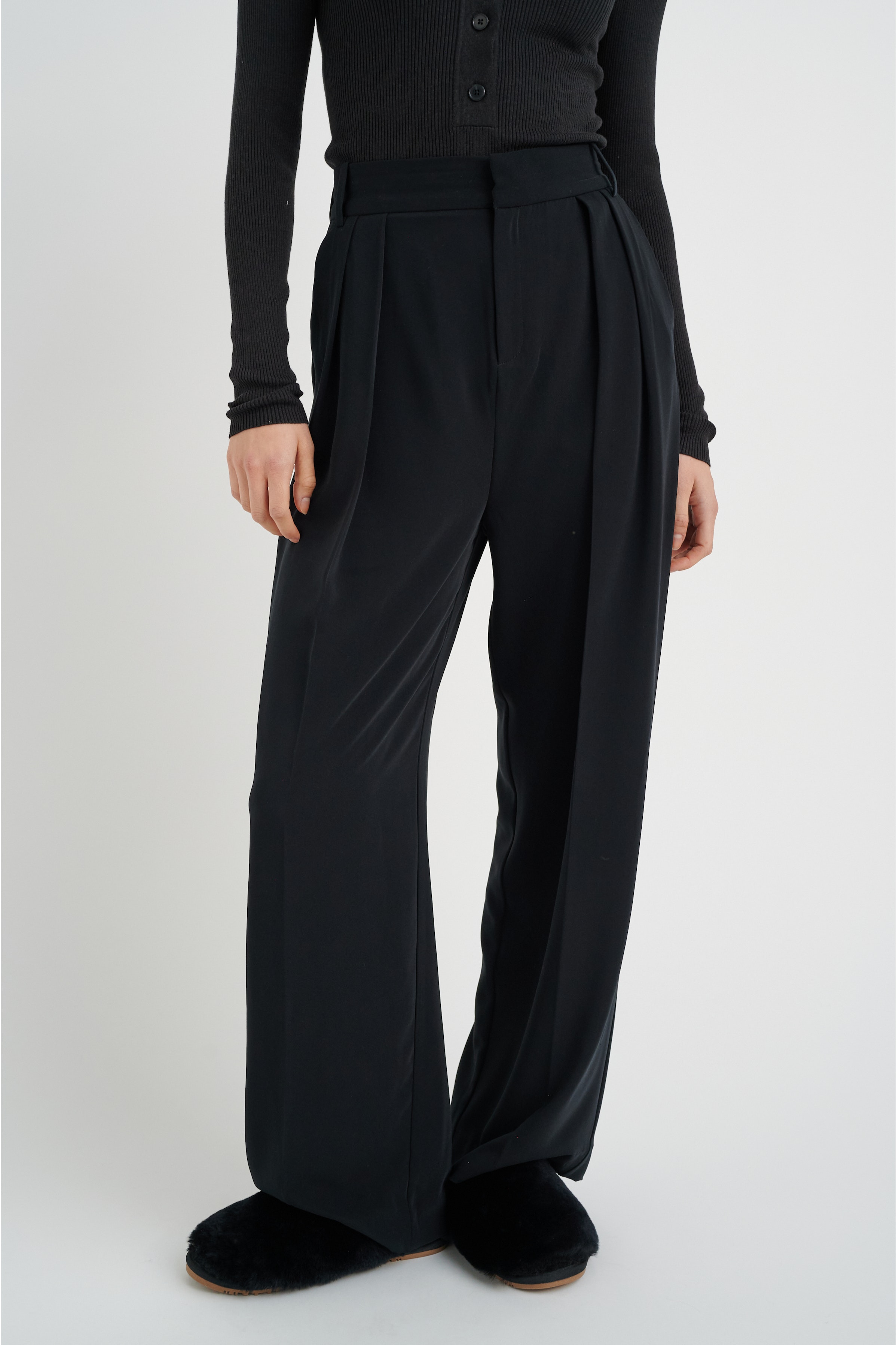 NatalyaIW Trousers LOOKBOOK FRONT 30107965-194008