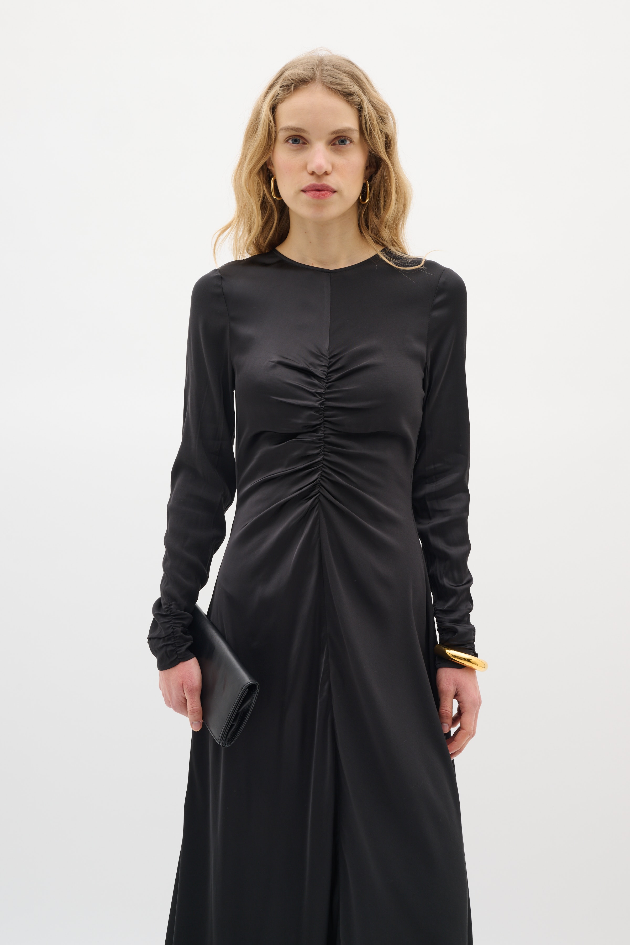 ArwenIW Dress LOOKBOOK FRONT 30110903-194008