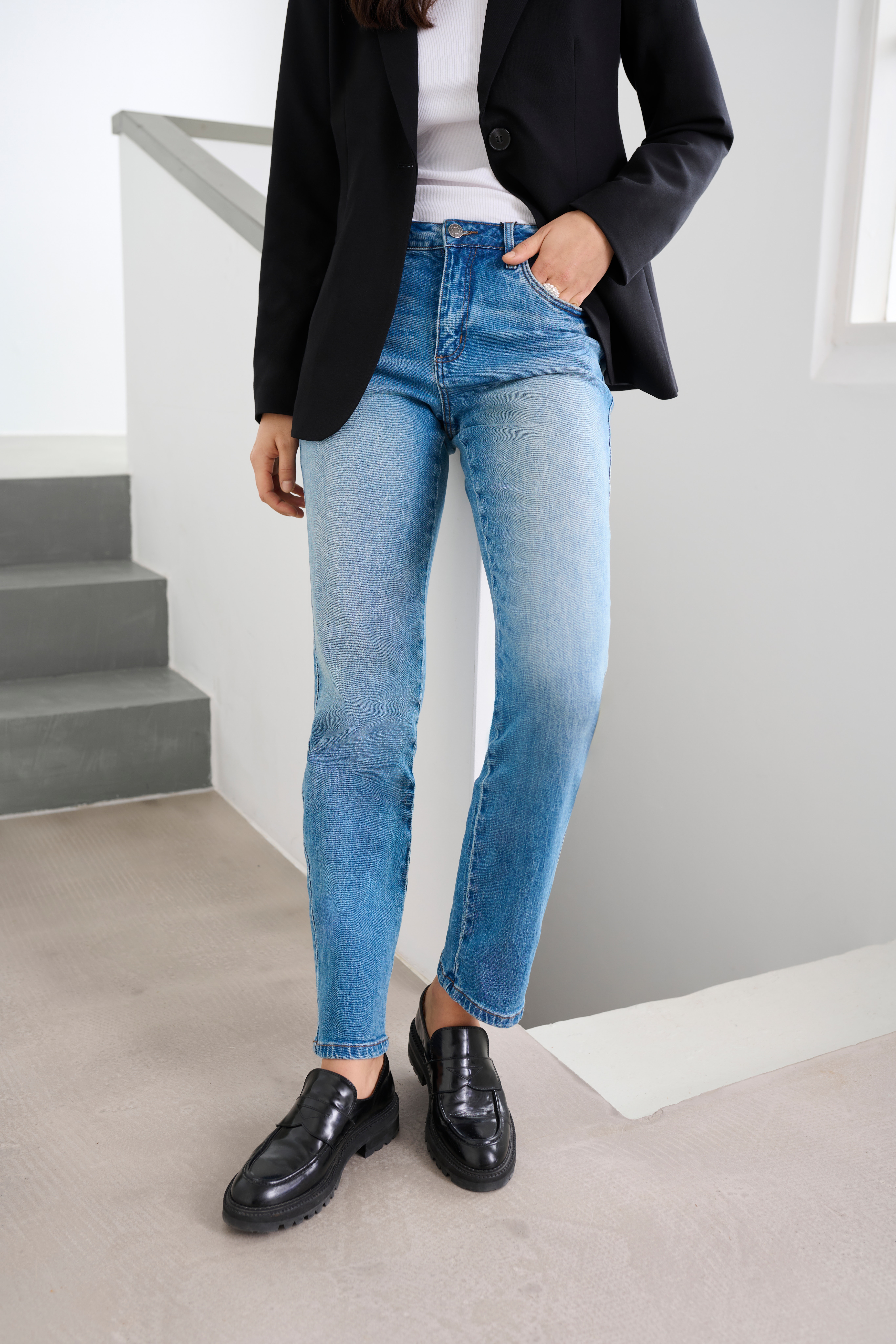 KAmarisregfitjeans Jeans LOCATION NONE 10510731-108260