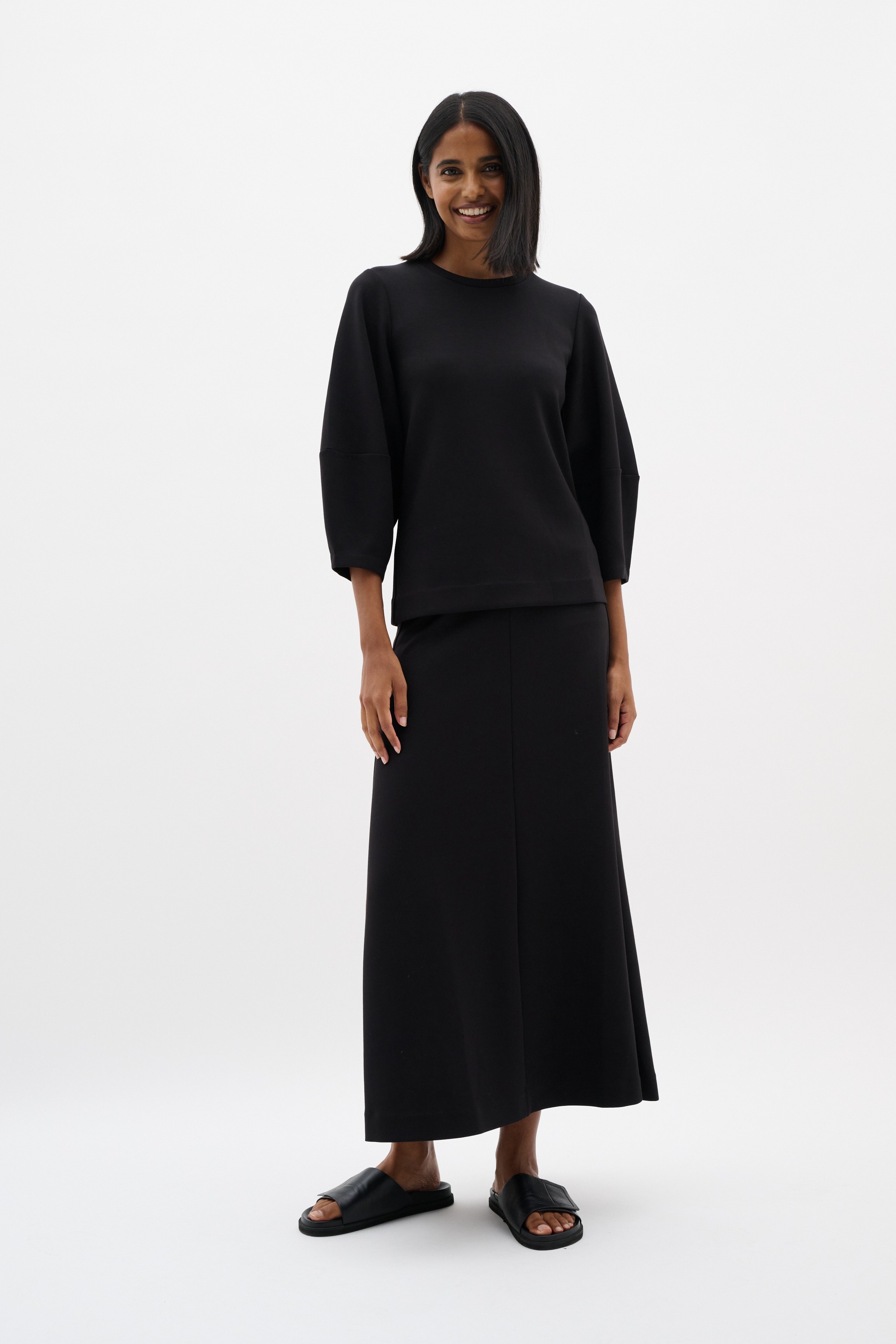 PariIW Rok LOOKBOOK FRONT 30110818-194008