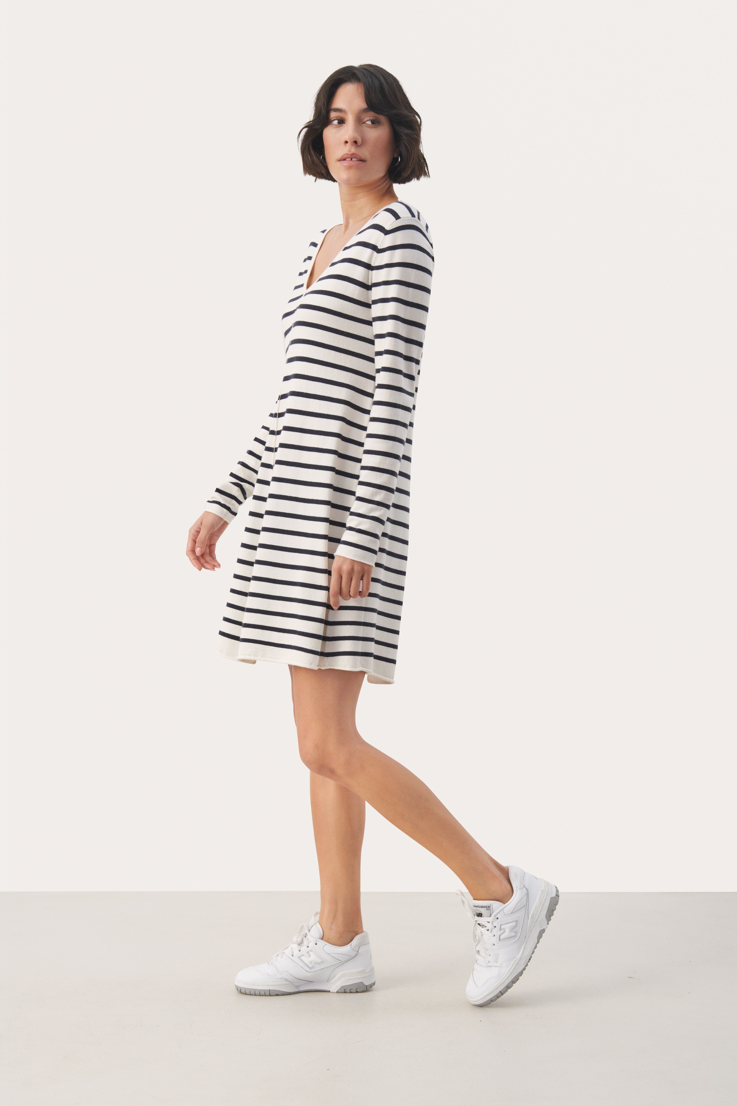 ElsabethPW Stickad klänning LOOKBOOK FRONT 30308441-302788