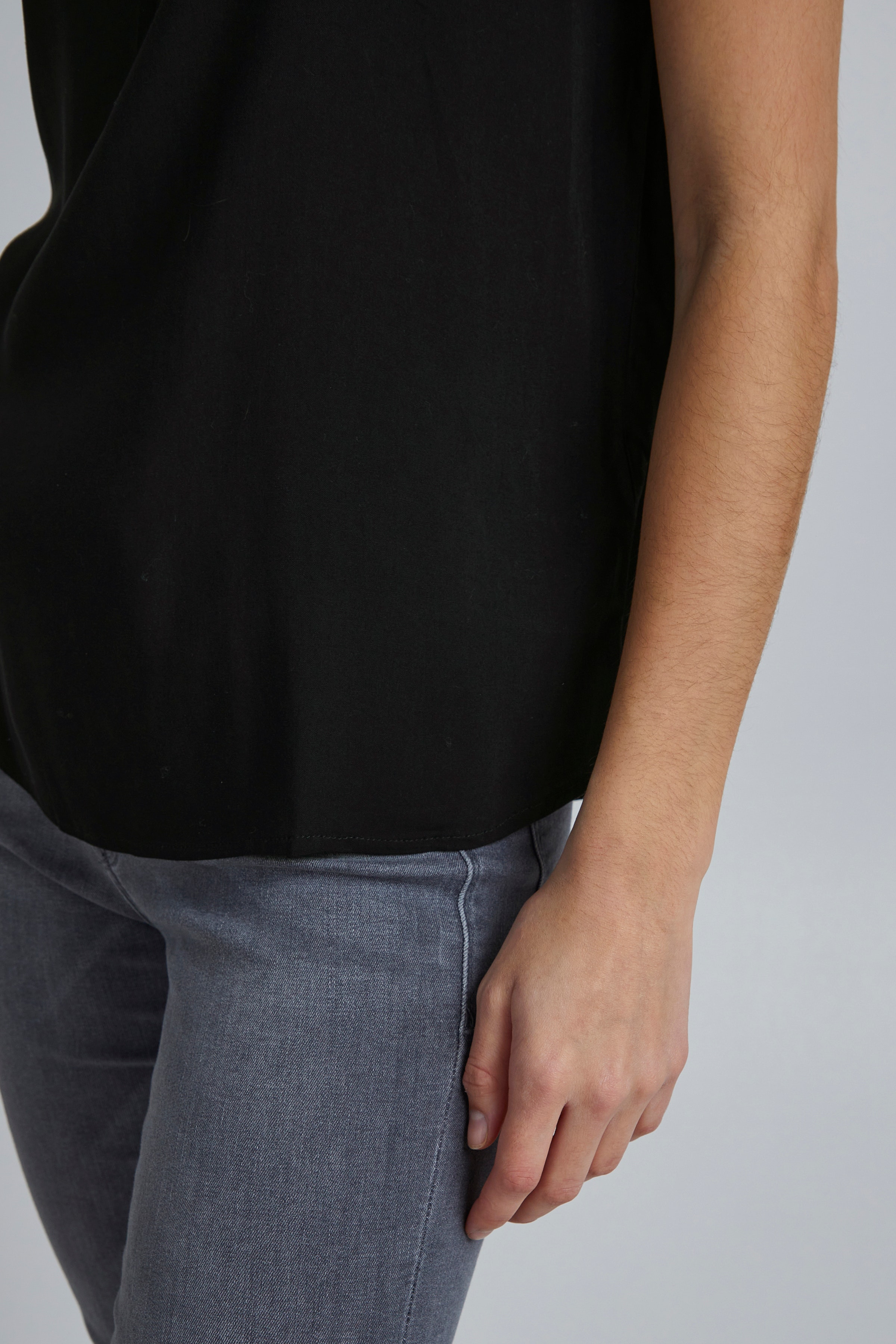 IHMAJA Top LOOKBOOK DETAIL 20109079-10011