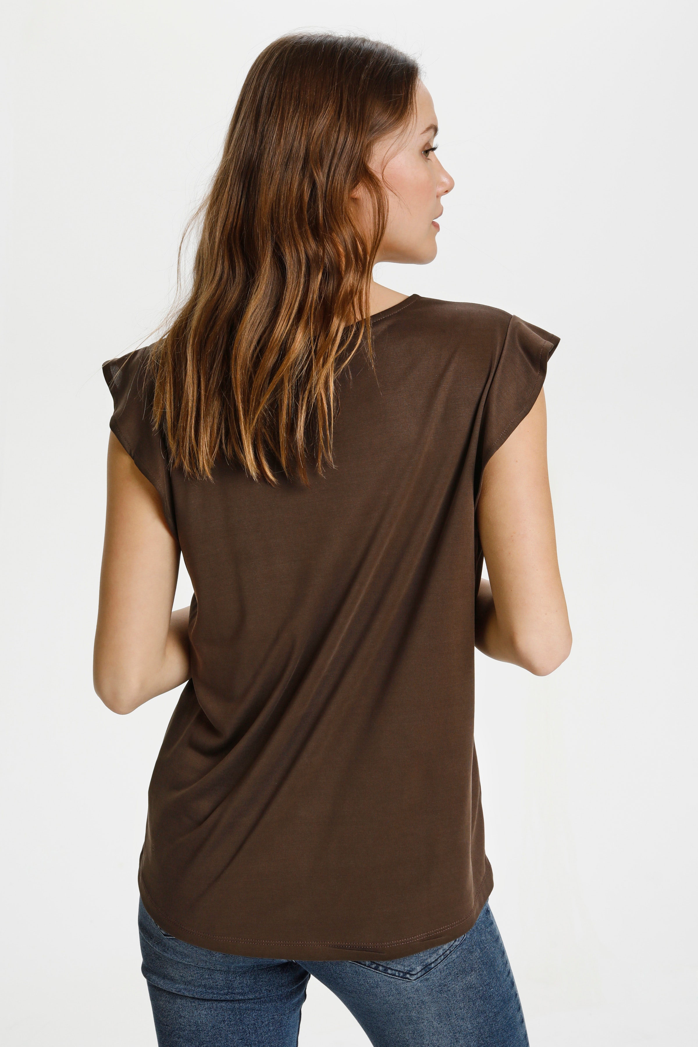 HayeSZ Top

 LOOKBOOK BACK 30511270-190810