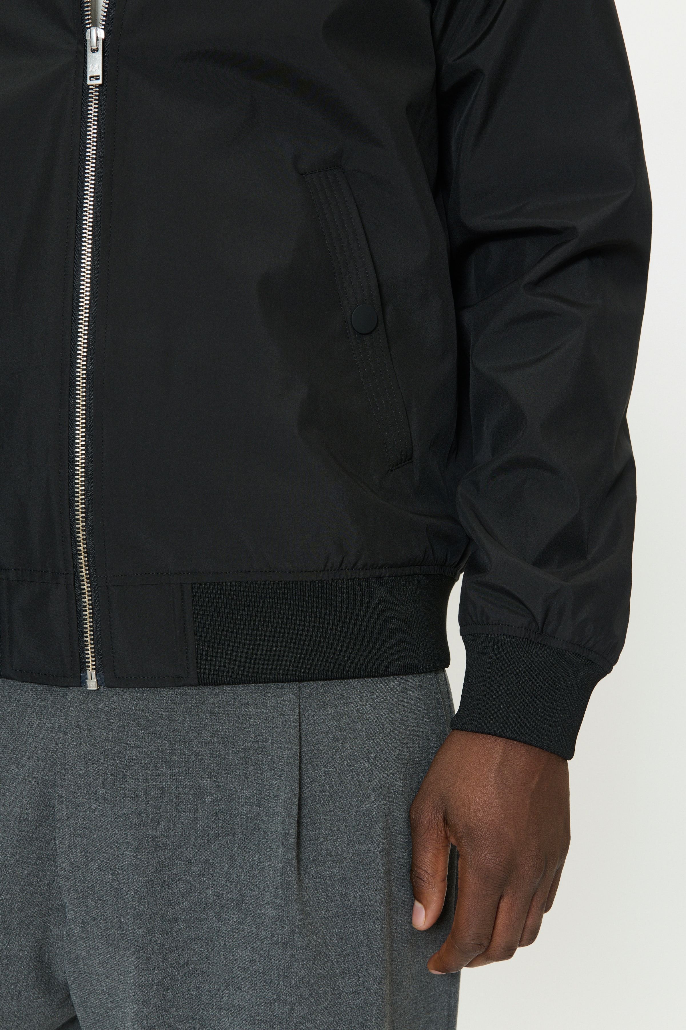 MAclay Bomber Jacket LOOKBOOK DETAIL 30205869-300275