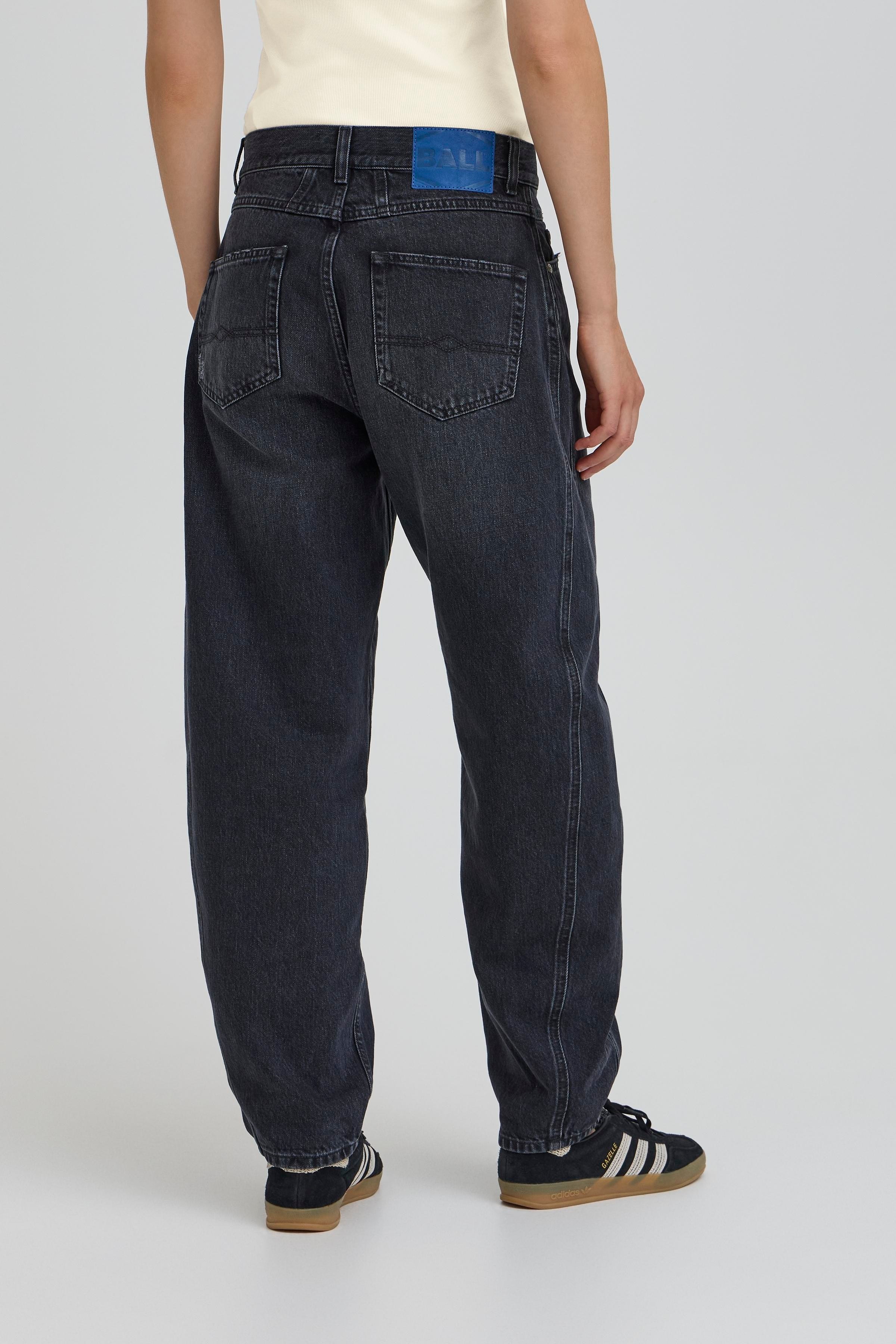 BACAVI Curved Jeans LOOKBOOK BACK 50405377-205277