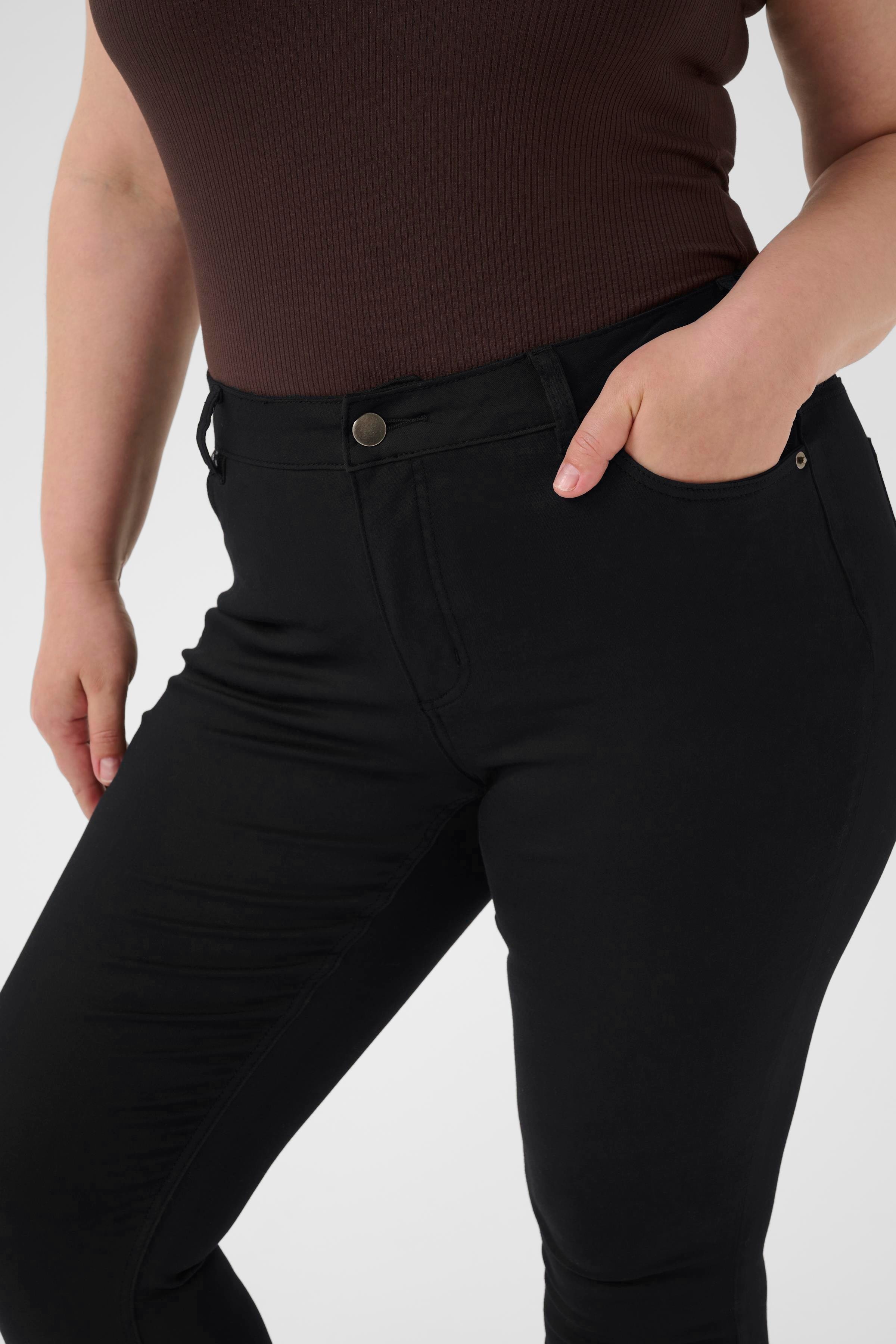 KClena Jeans LOOKBOOK DETAIL 10583838-100121