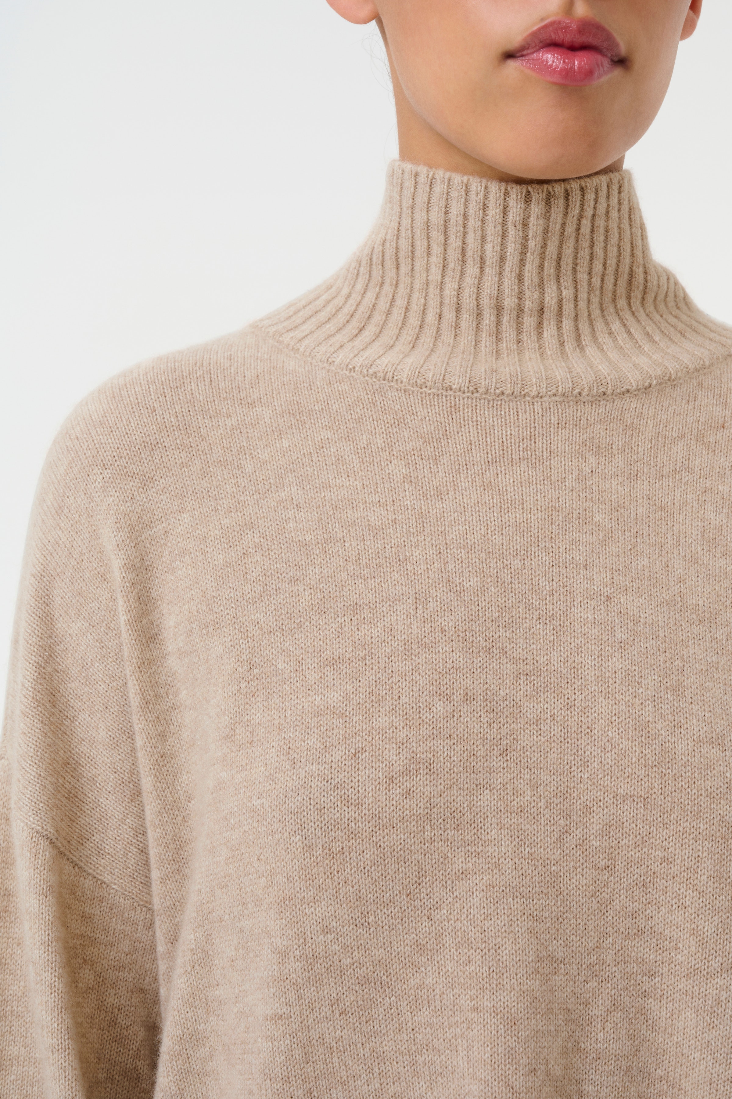 CasiaGZ Cashmere Pullover LOOKBOOK DETAIL 10909851-107228