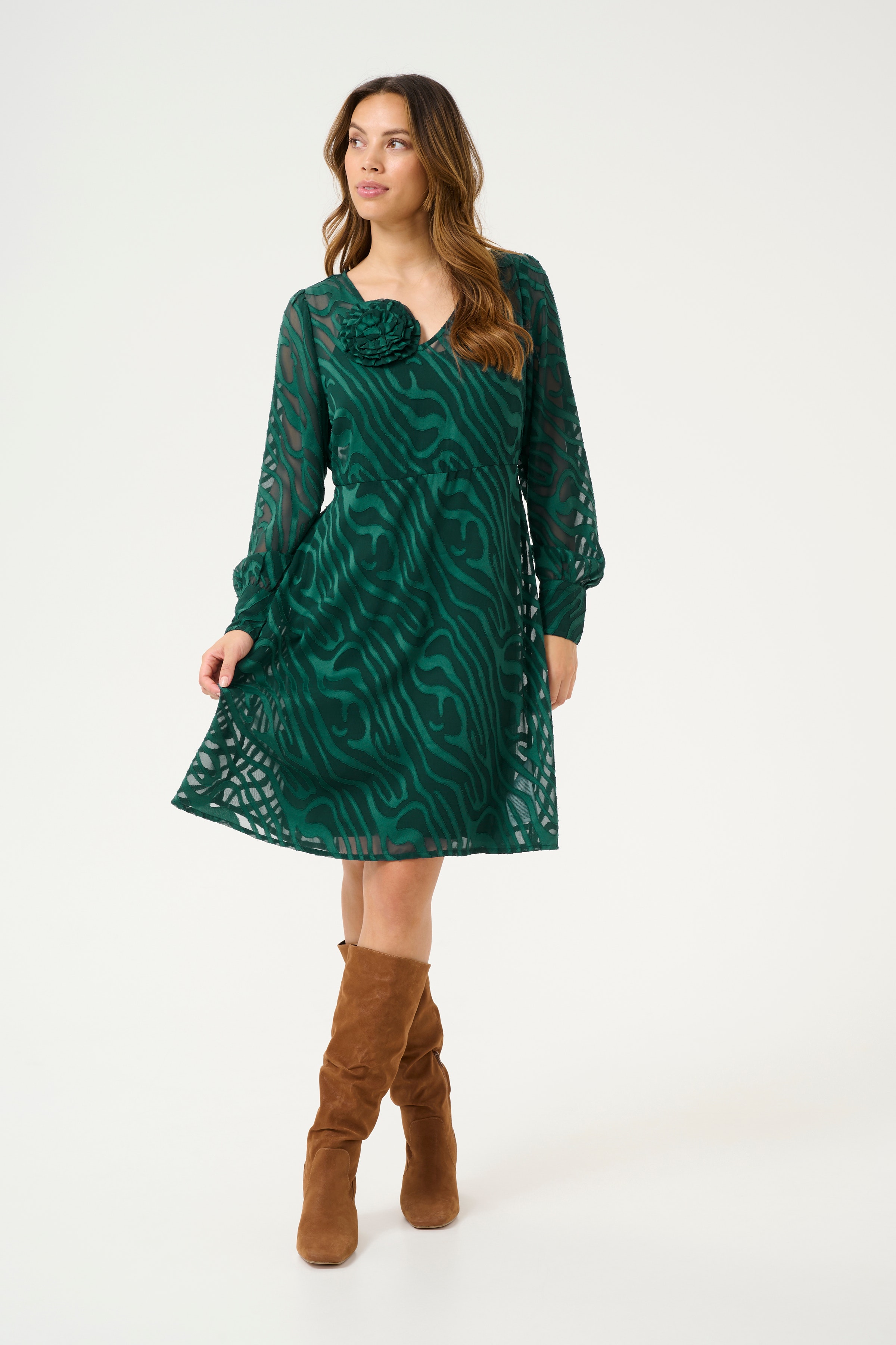 CRYana Kjole LOOKBOOK FRONT 10612973-107369