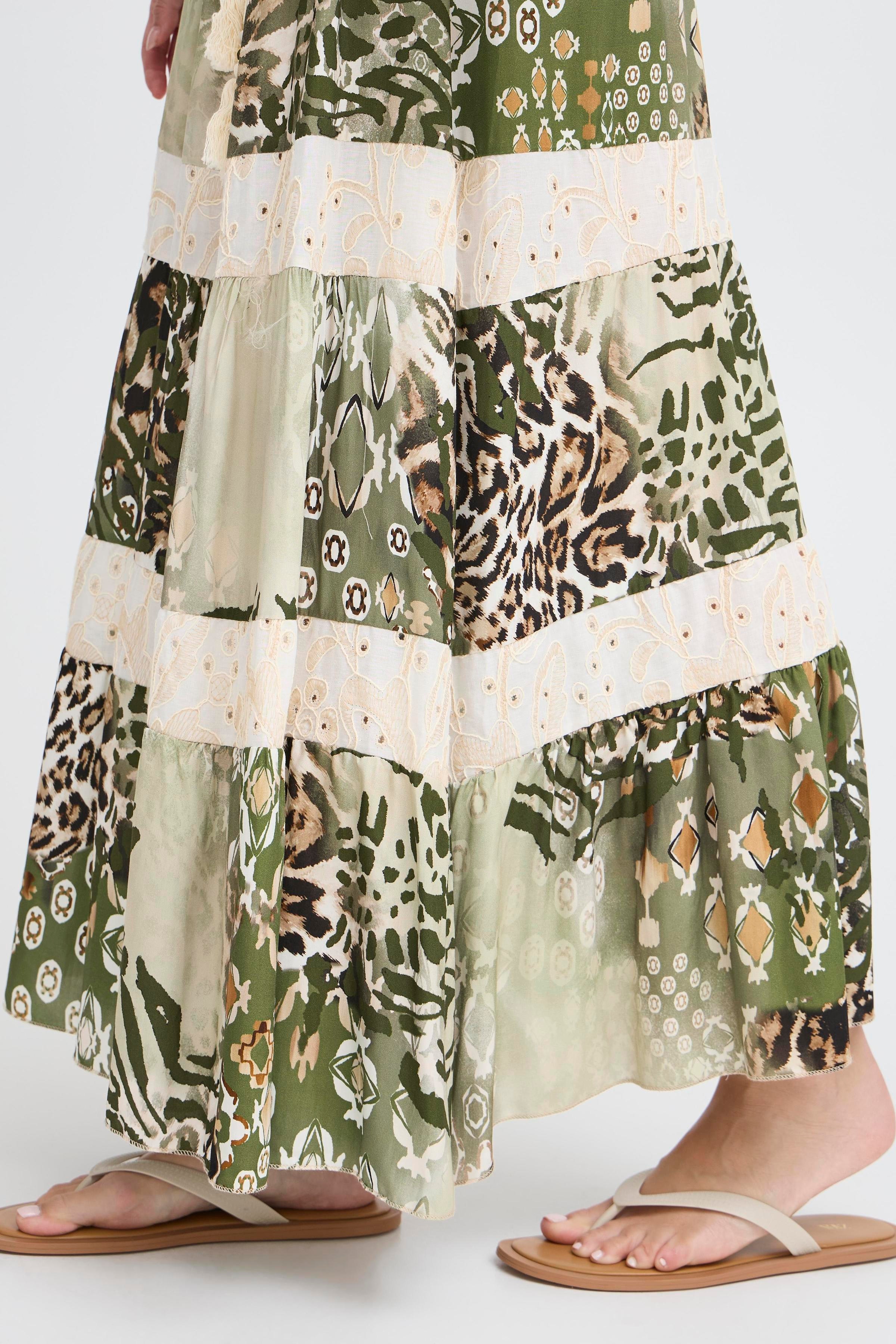SBALONA Rok LOOKBOOK DETAIL 22100998-180515