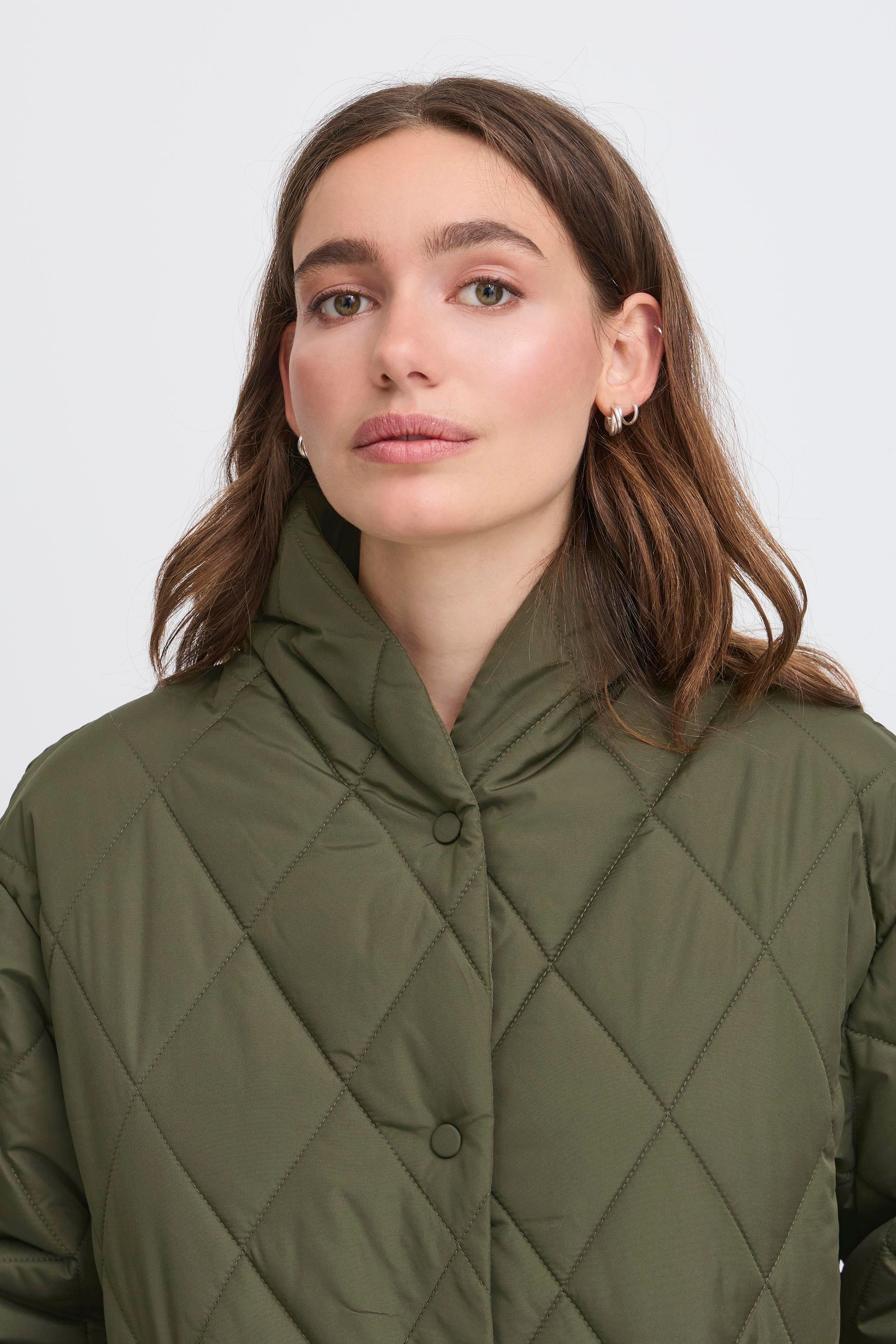 IHHANSA Ytterplagg LOOKBOOK DETAIL 20118774-190414