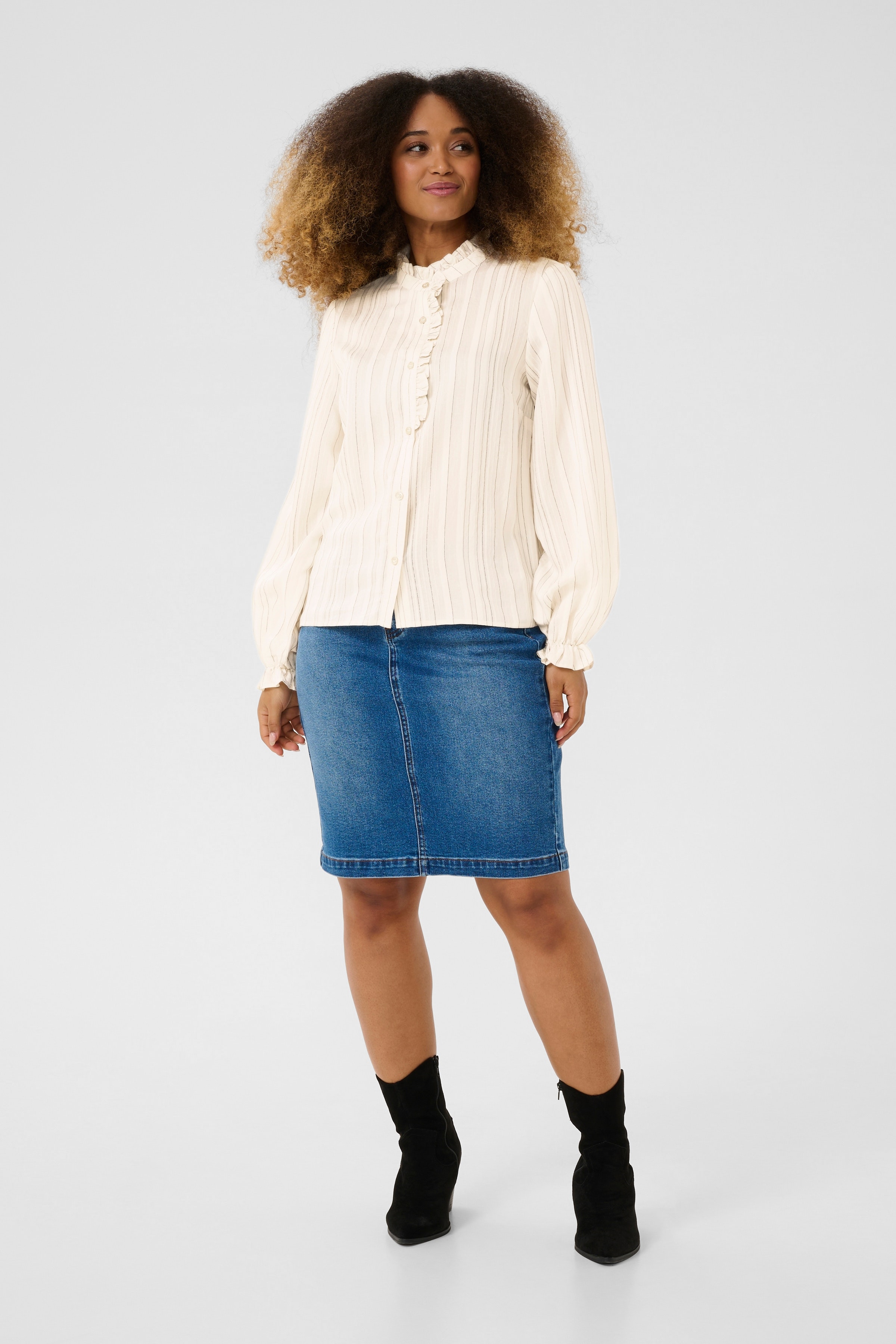 CRVenea Bluse LOOKBOOK FRONT 10614069-108452
