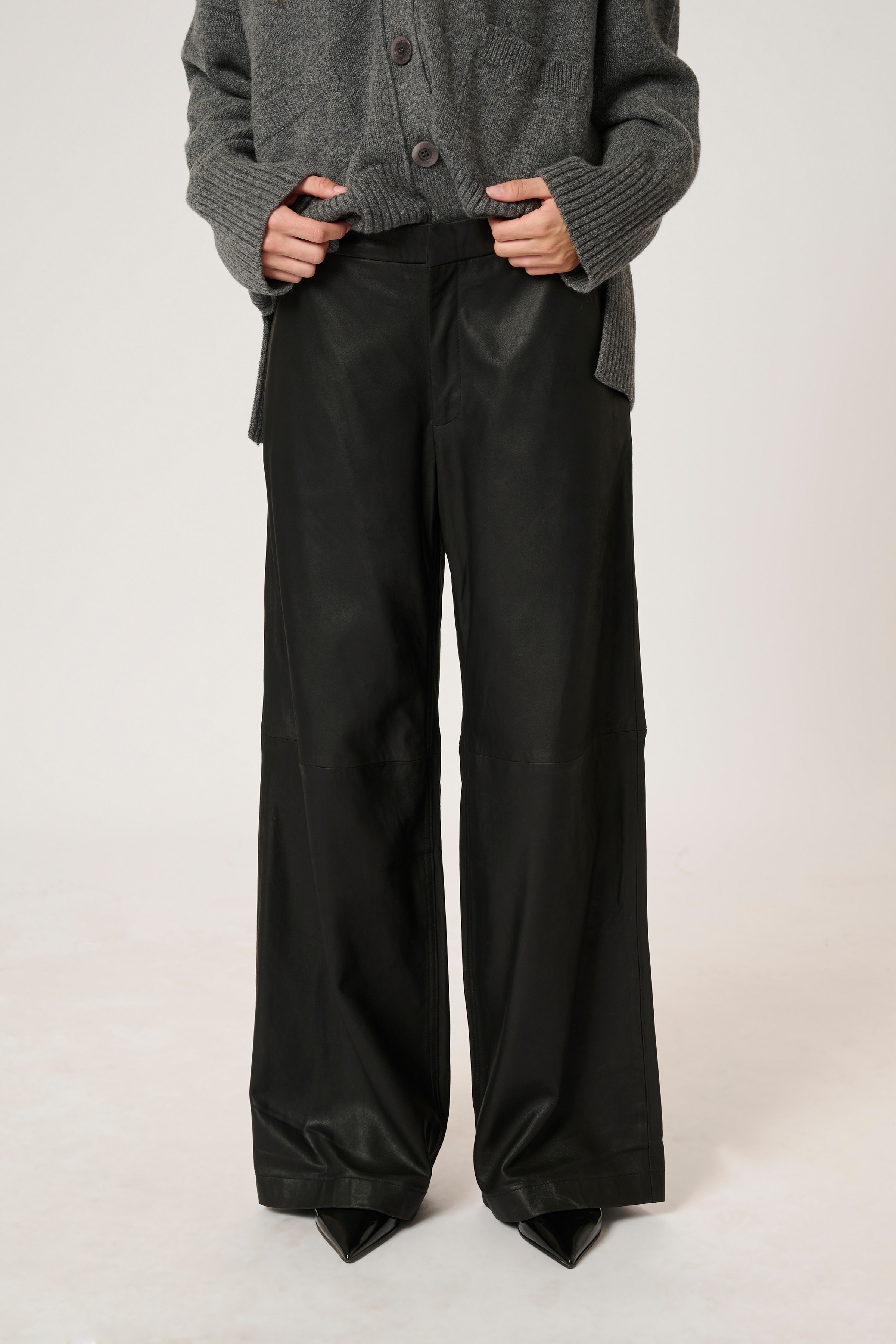 GittaMW Trousers LOOKBOOK FRONT 10704827-100031