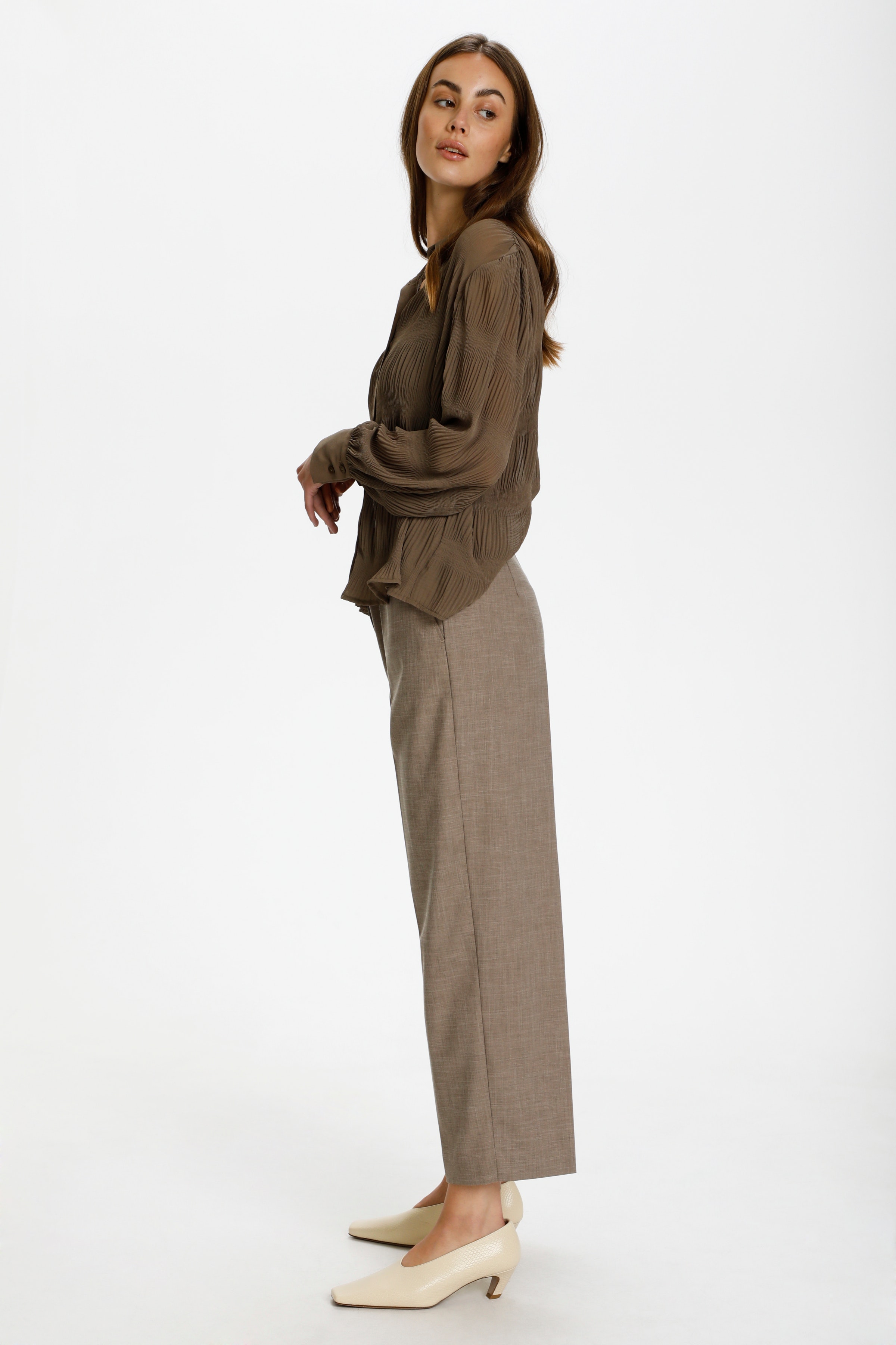 SLNavya Ozark Suiting Pants LOOKBOOK BACK 30405536-190809