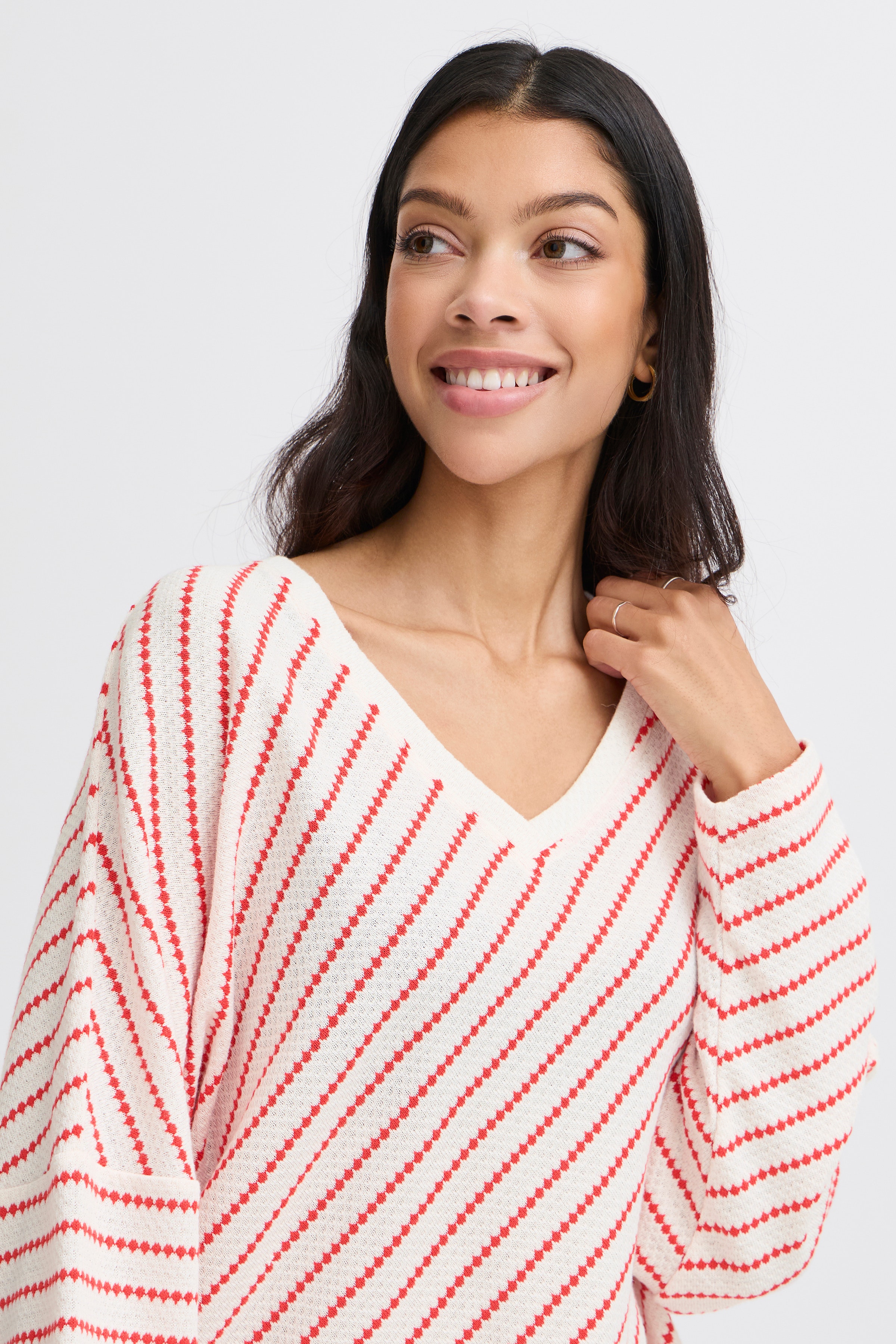 BYRUNI Sweatshirt LOOKBOOK DETAIL 20816357-203990