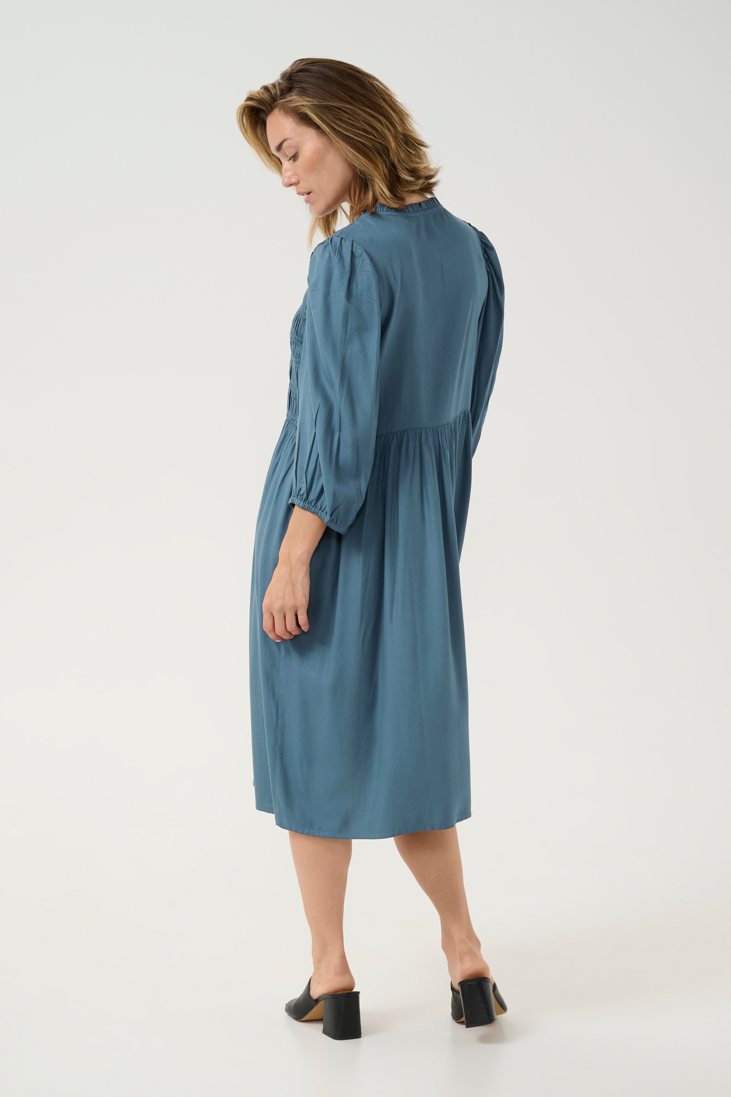 BPkamilla Kjole LOOKBOOK BACK 10590750-194229B
