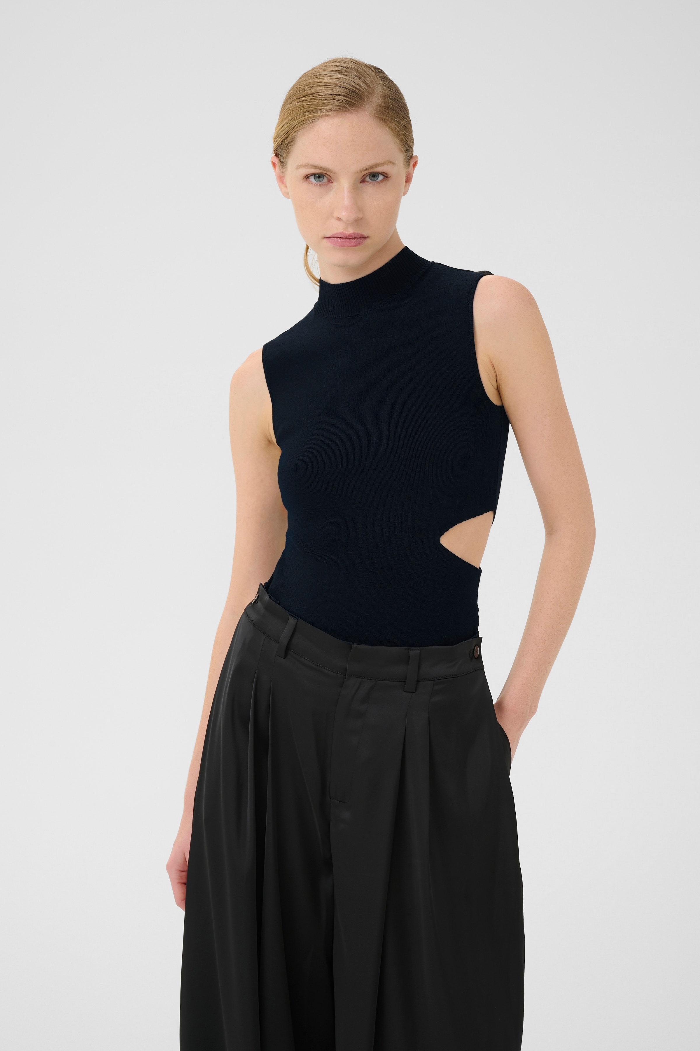 GZbrinnett Top LOOKBOOK FRONT 10910743-100017