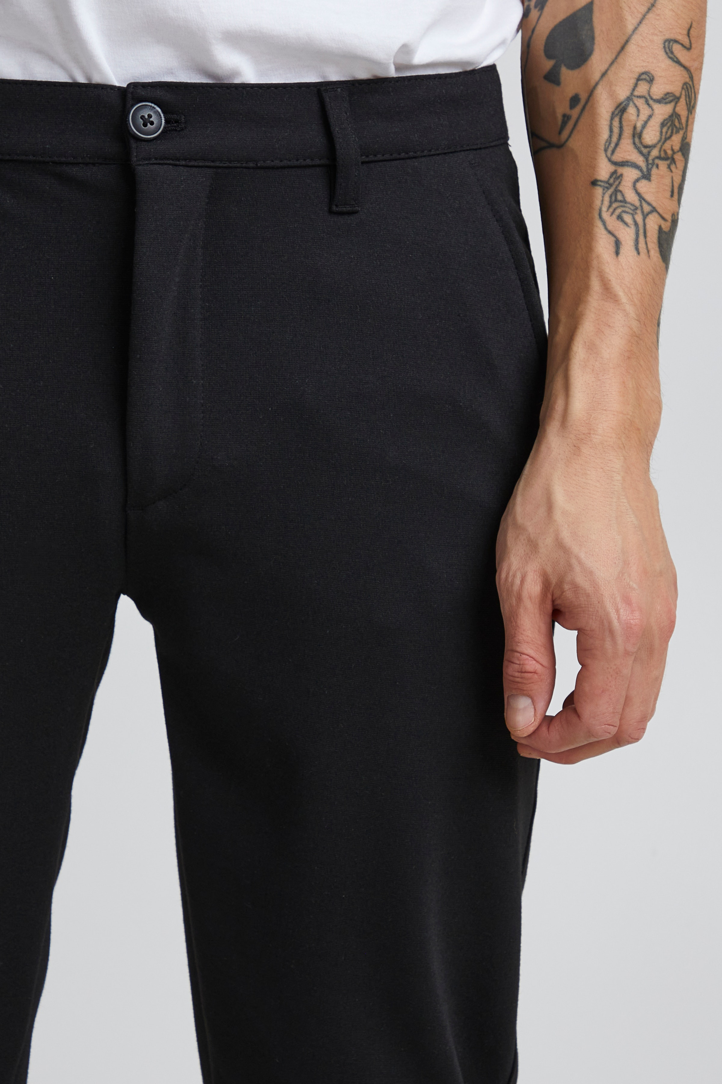 SDDAVE Trousers LOOKBOOK DETAIL 21105110-799000