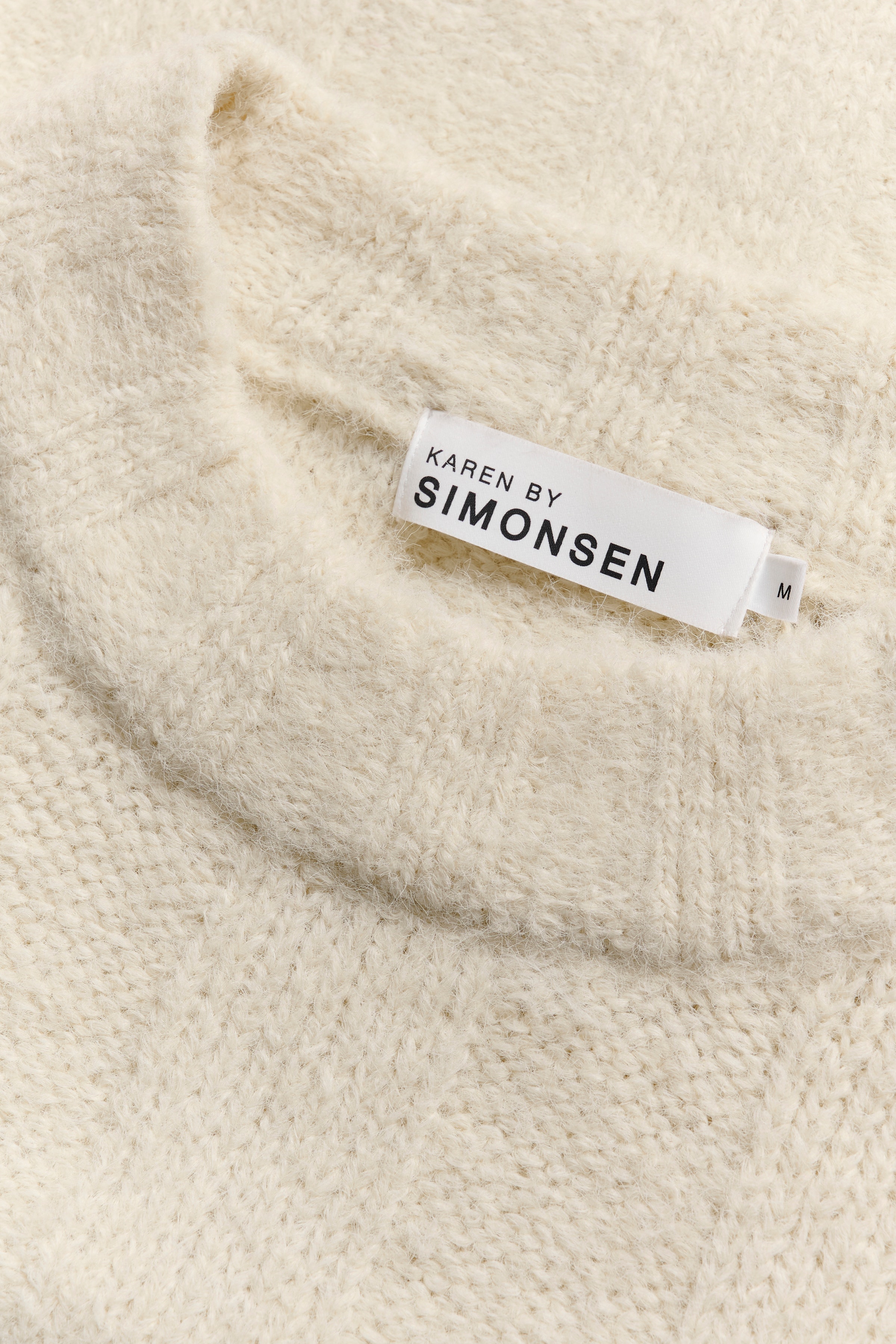 LaraKB Genser PACK DETAIL 10104815-110103