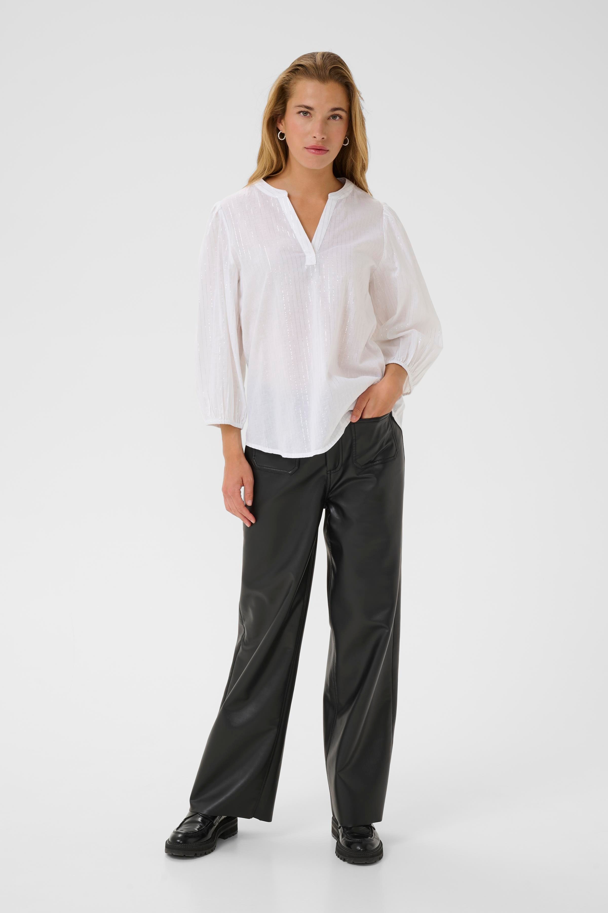 KAluise Blouse LOOKBOOK FRONT 10511016-110601