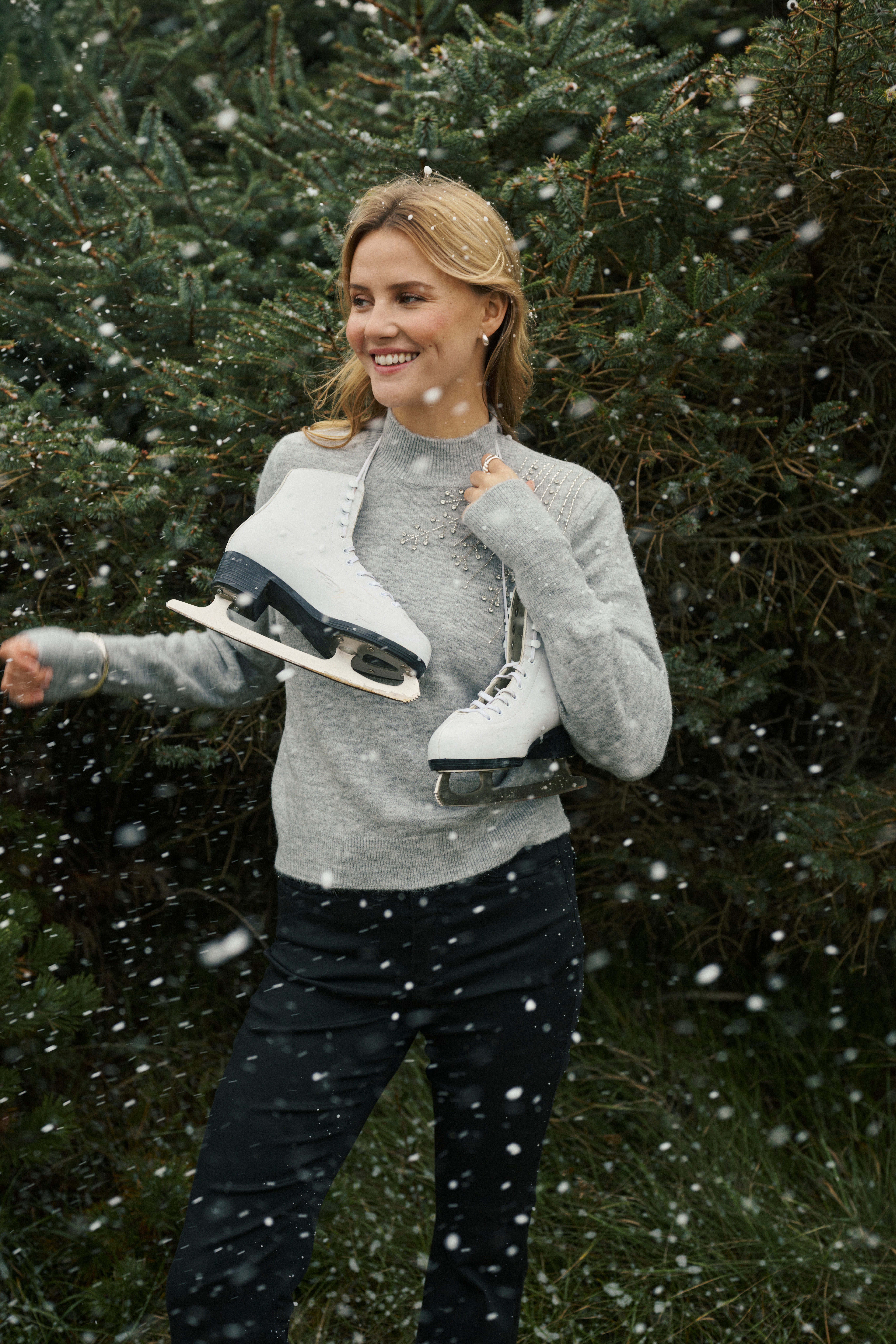 KAstary Pullover LOCATION NONE 10510893-100126