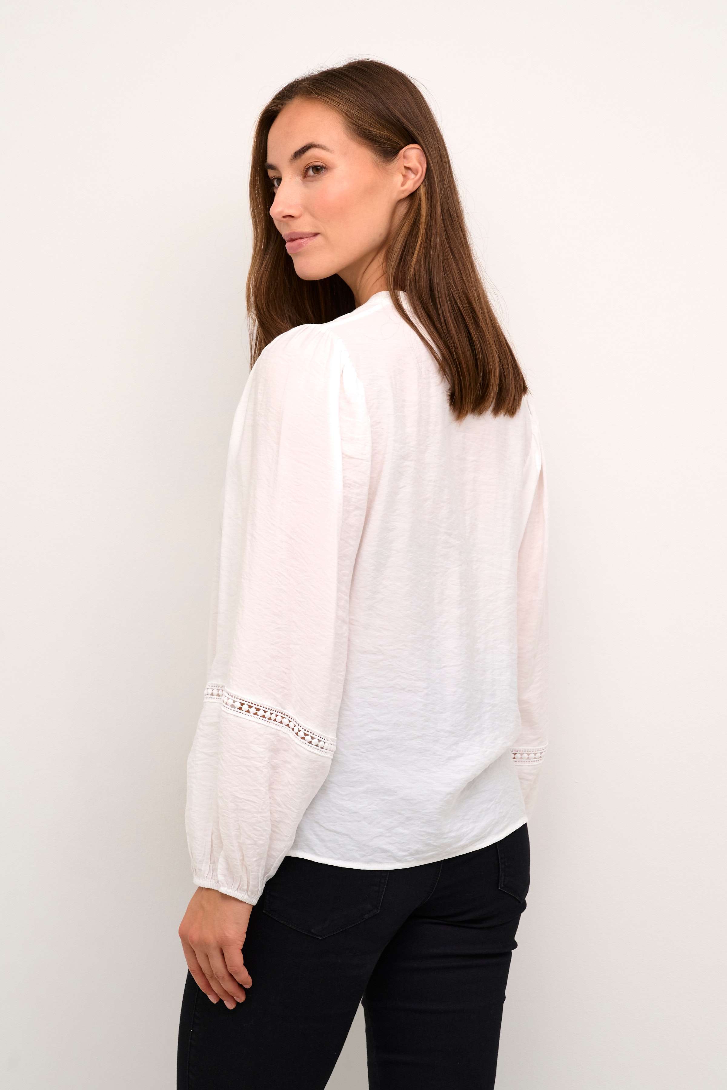 KAbloom Blouse LOOKBOOK BACK 10507866-110602