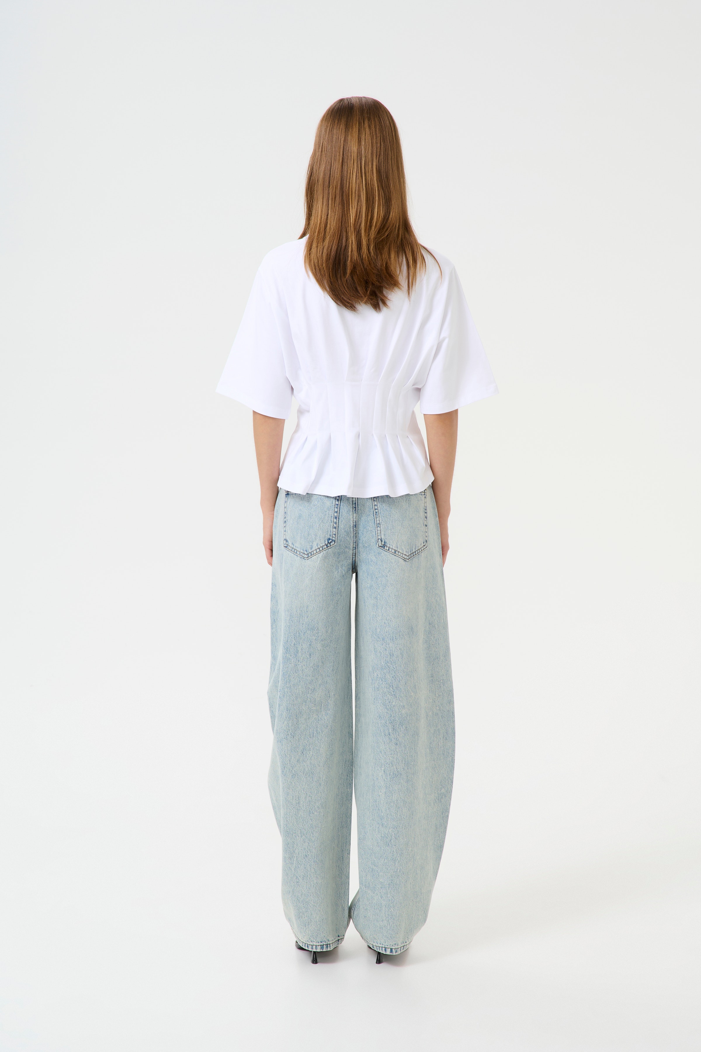 GZinez T-shirt LOOKBOOK BACK 10910147-110601