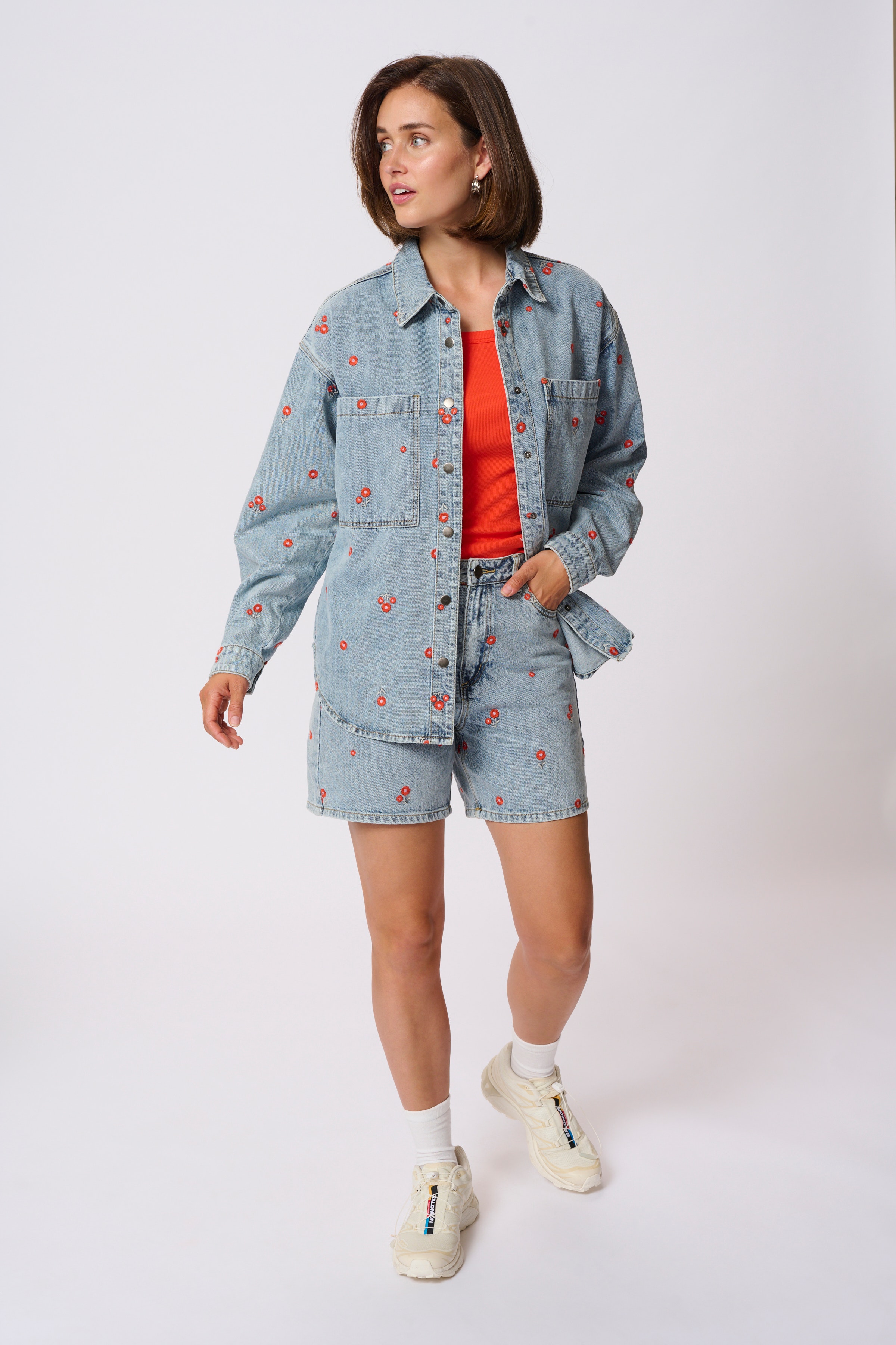 KAbabeth Denim Jacket LOOKBOOK FRONT 10507500-107727