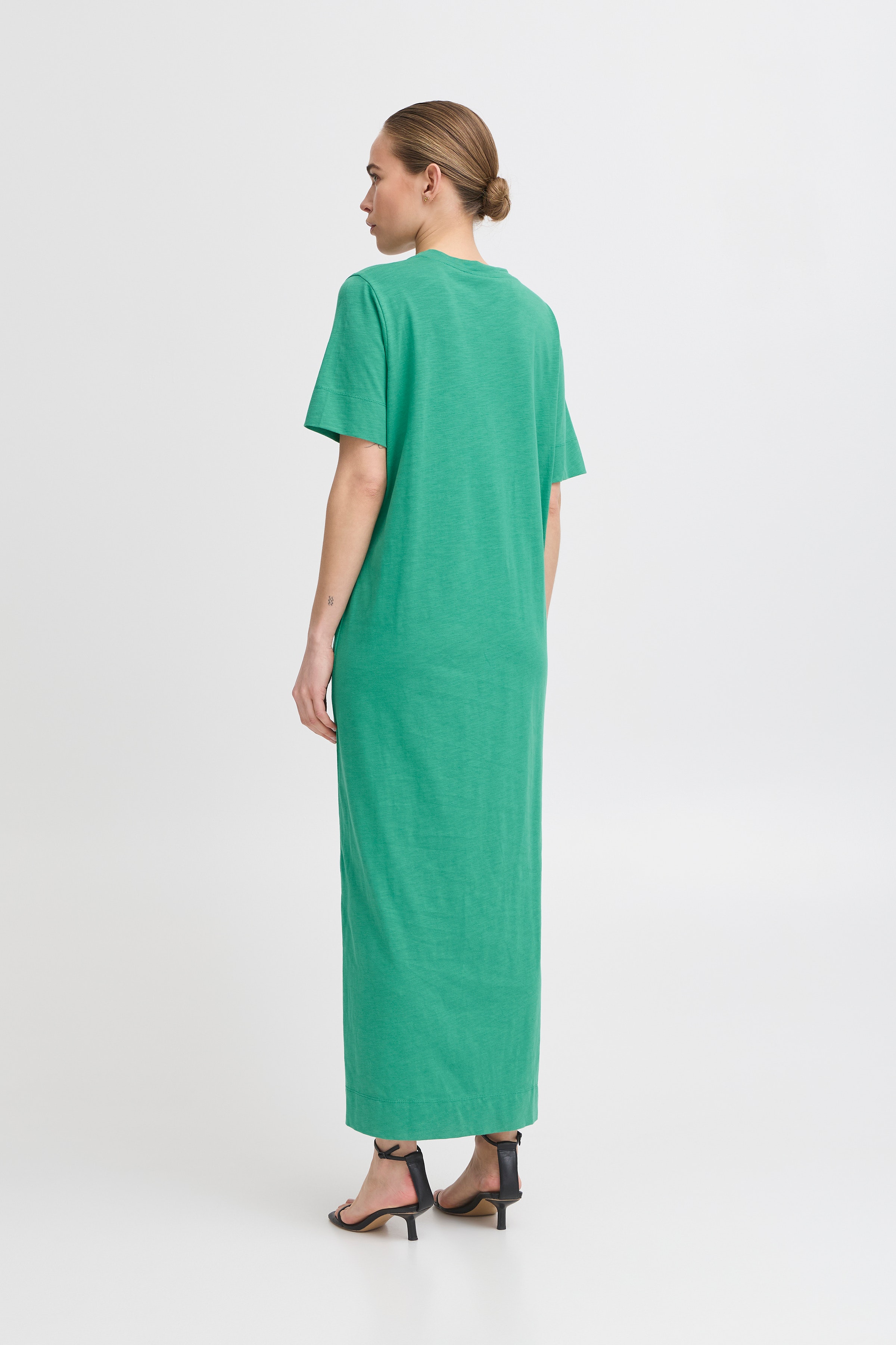 IHOVULA Kleid LOOKBOOK BACK 20123372-175923