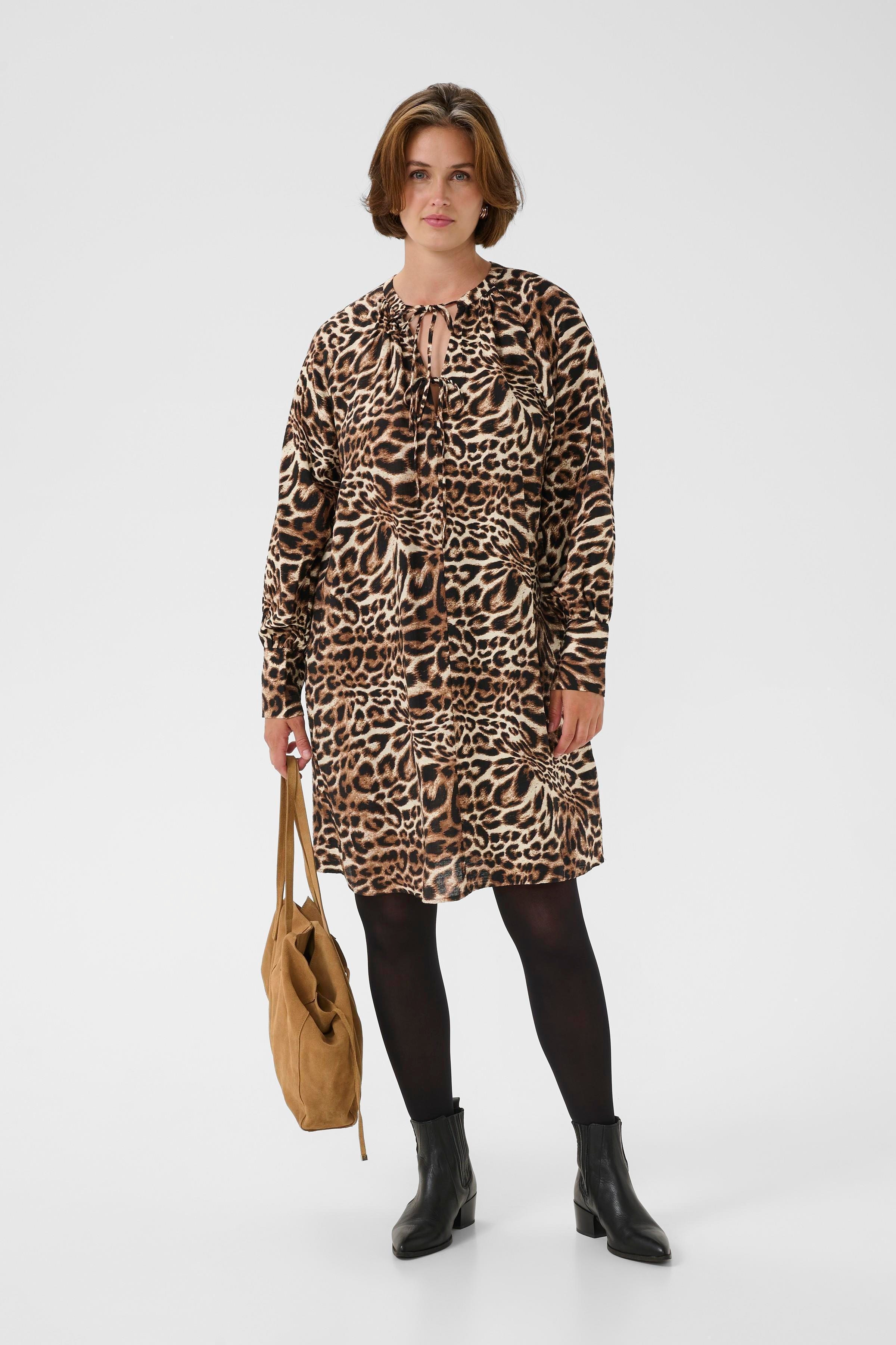 BPfanella Klänning LOOKBOOK FRONT 40200067-108718