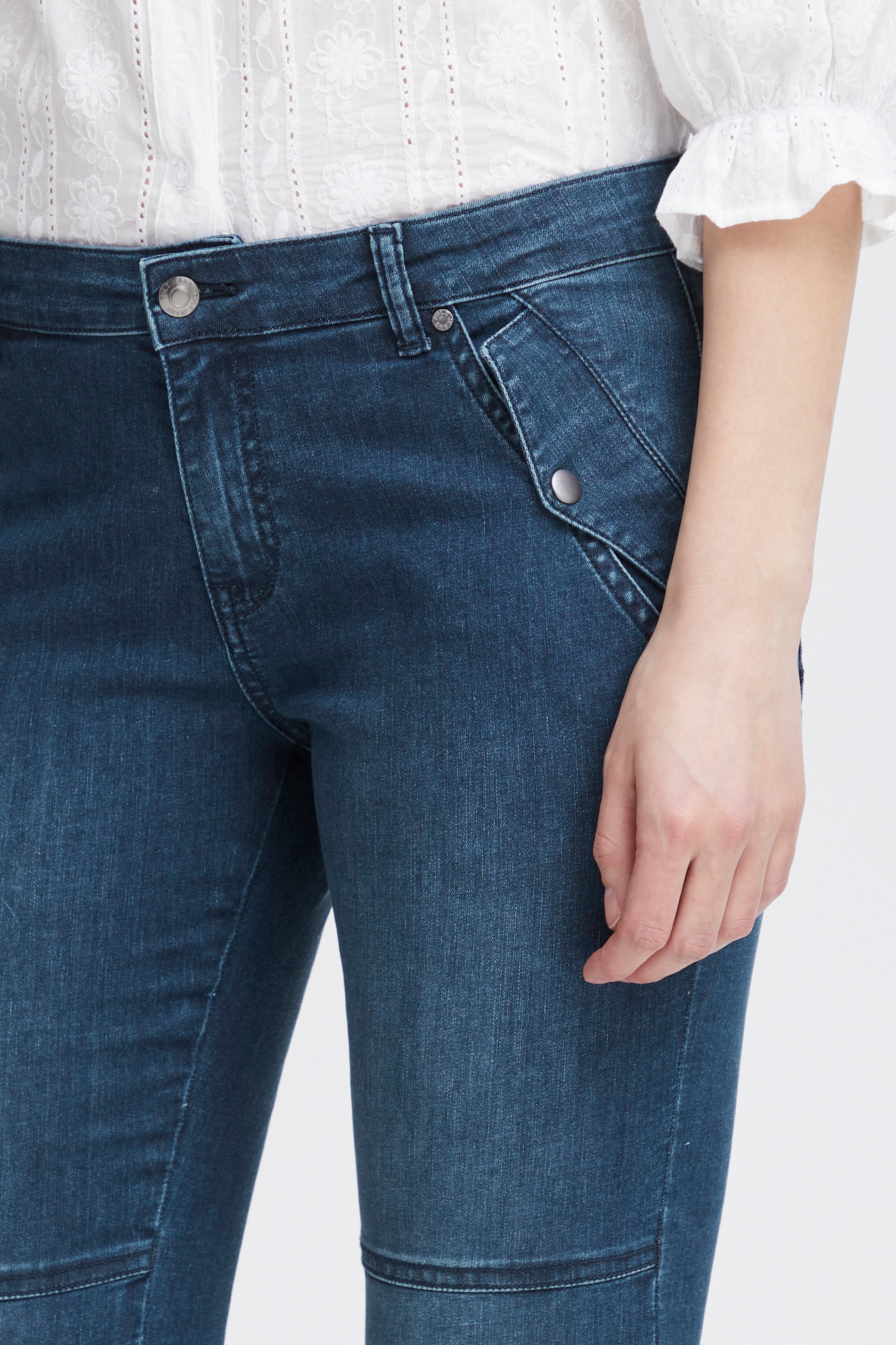 PZFAYLINN Mid Waist Skinny Leg Bukser LOOKBOOK DETAIL 50207991-200005