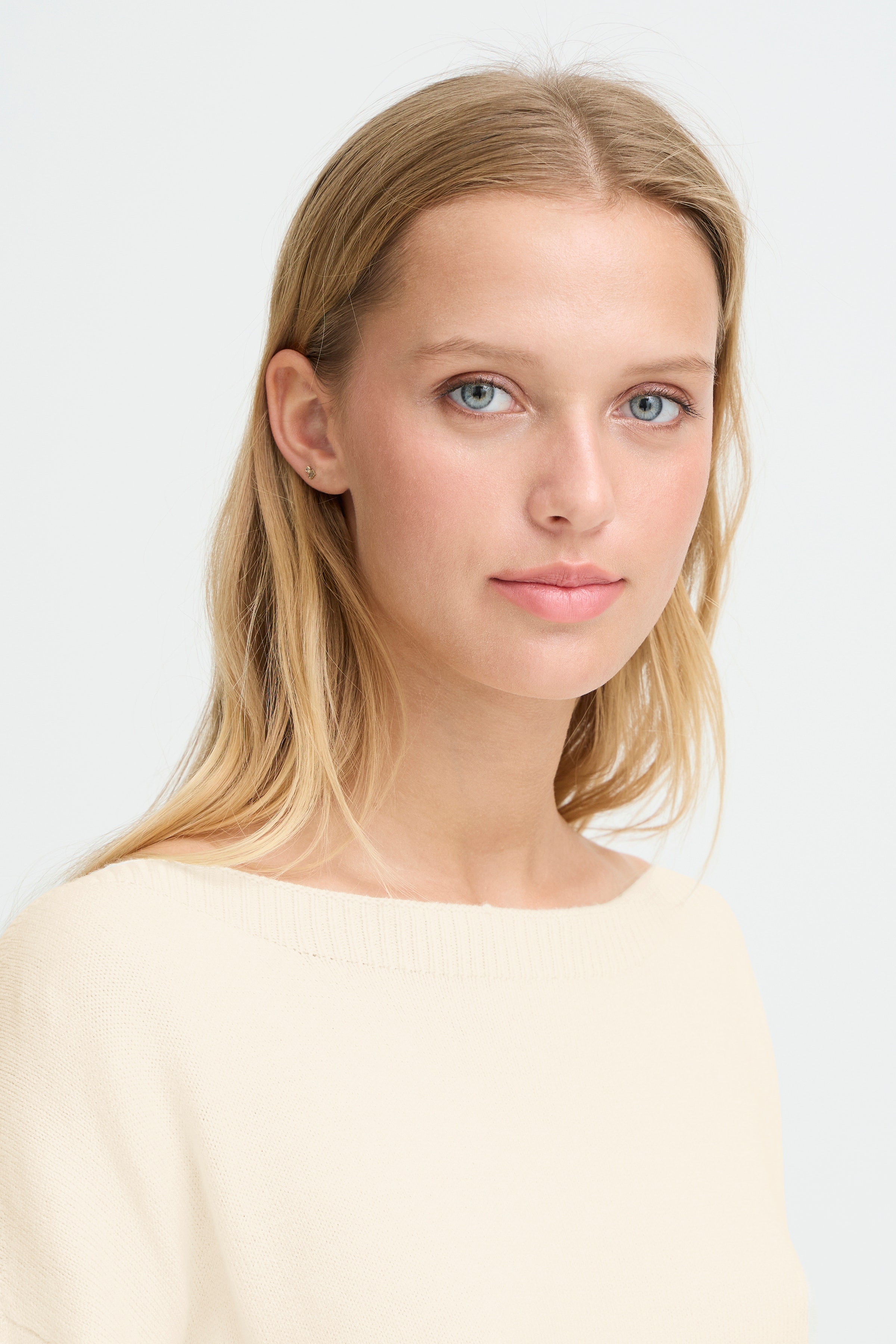 IHSELLA Pullover LOOKBOOK DETAIL 20121291-130905