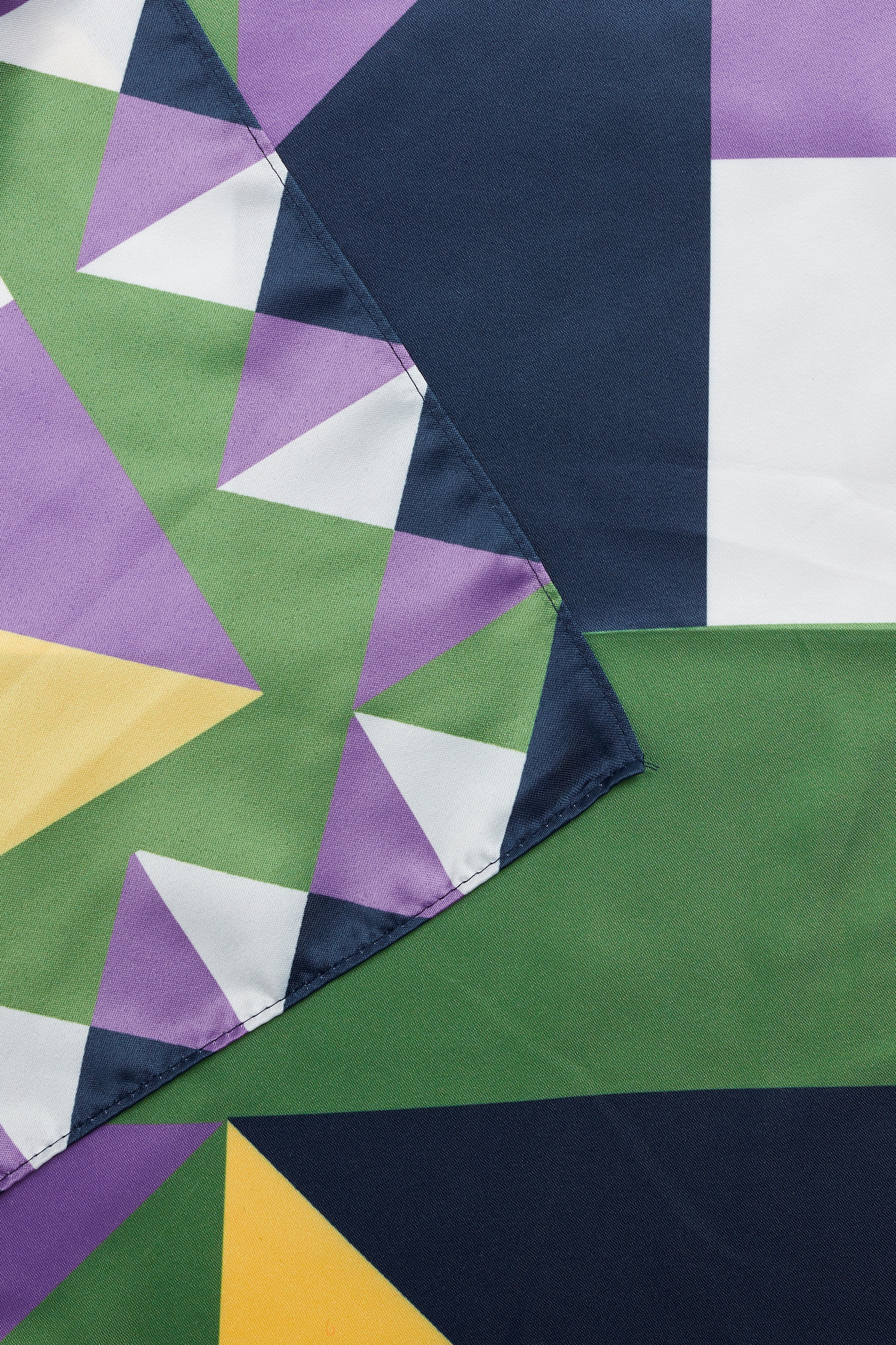 IAGunnvar scarf 90x90 cm. PACK DETAIL 20118166-180119